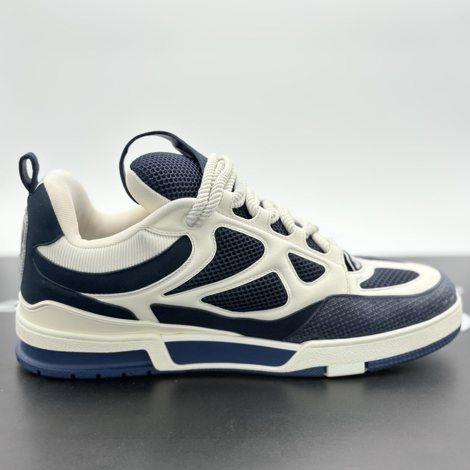 Size 12 LV (13-13.5 US) Louis Vuitton Skate ' Marine ' | GREAT CONDITION