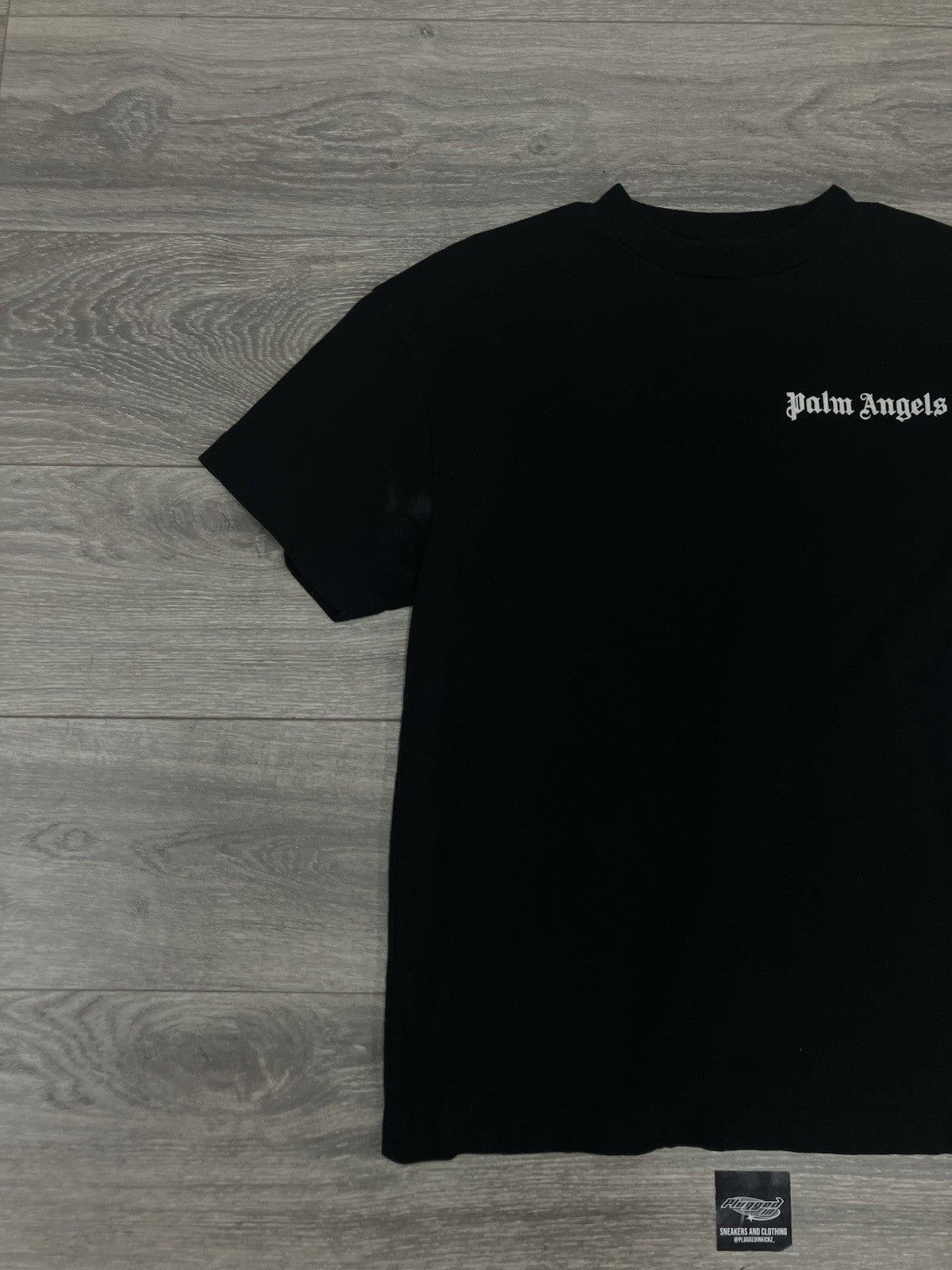 Size Medium - Palm Angels Logo Crew T-Shirt ' Black ' GOOD CONDITION!