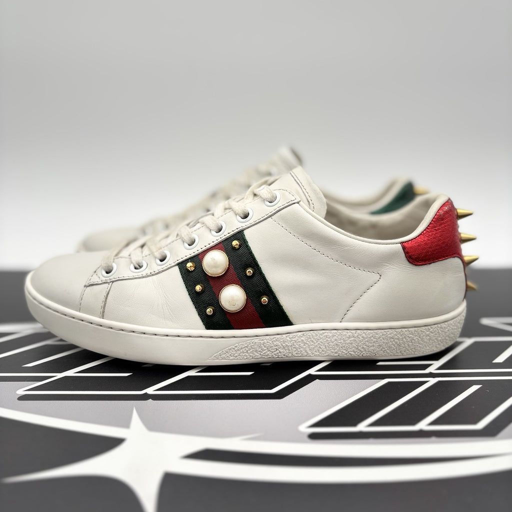 Size 36.5 - Gucci Ace Studded ' White, Pearls ' | GREAT CONDITION!