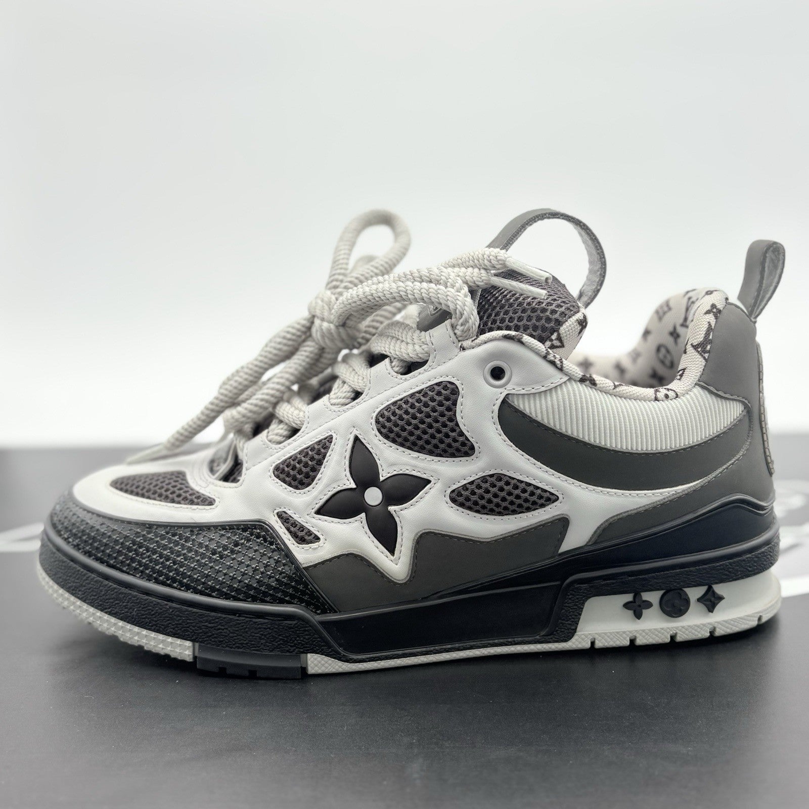 Size 8 LV (9-9.5 US) Louis Vuitton Skate ' Black Grey White ' | SUPER CLEAN!