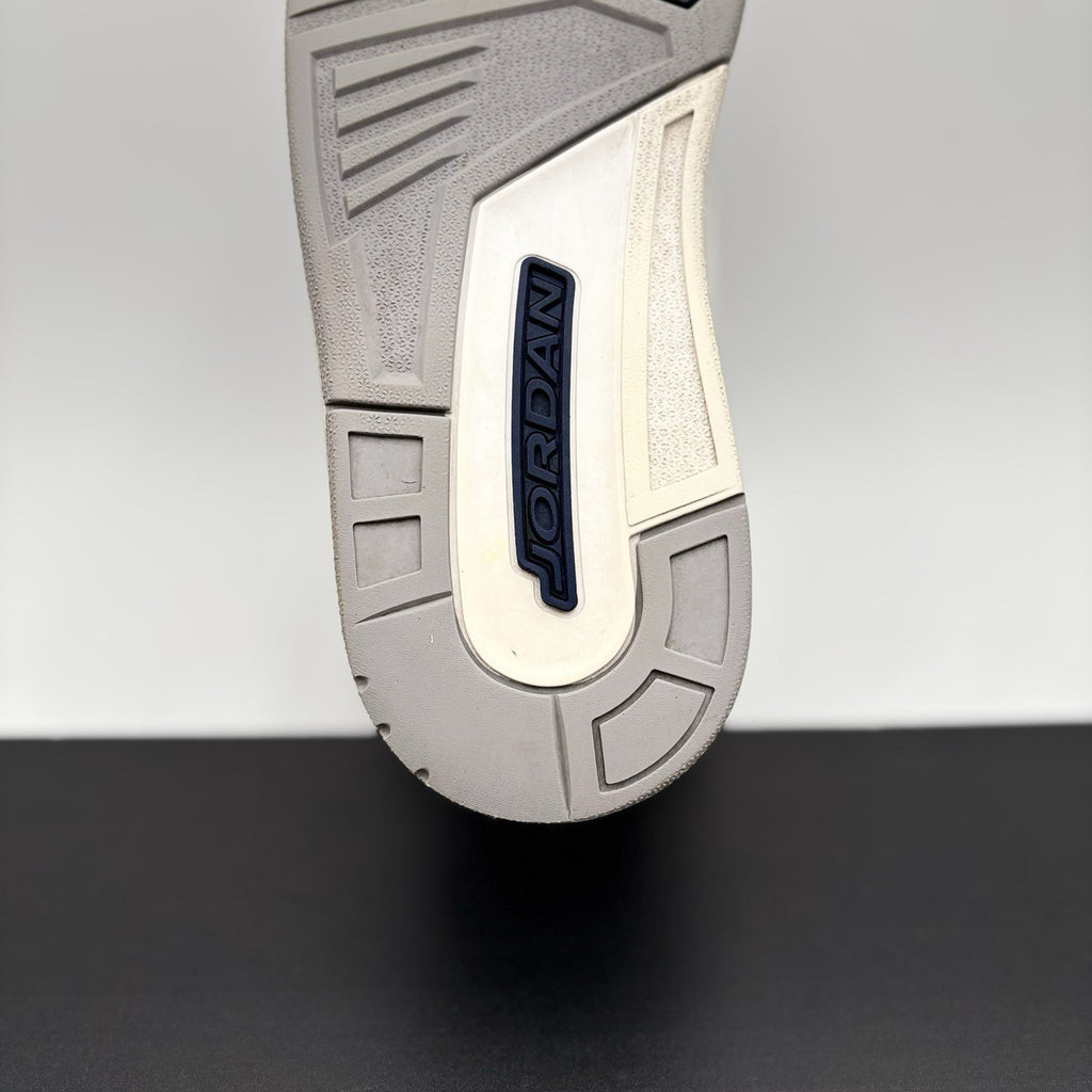 Size 10 - Air Jordan 3 Retro Midnight Navy
