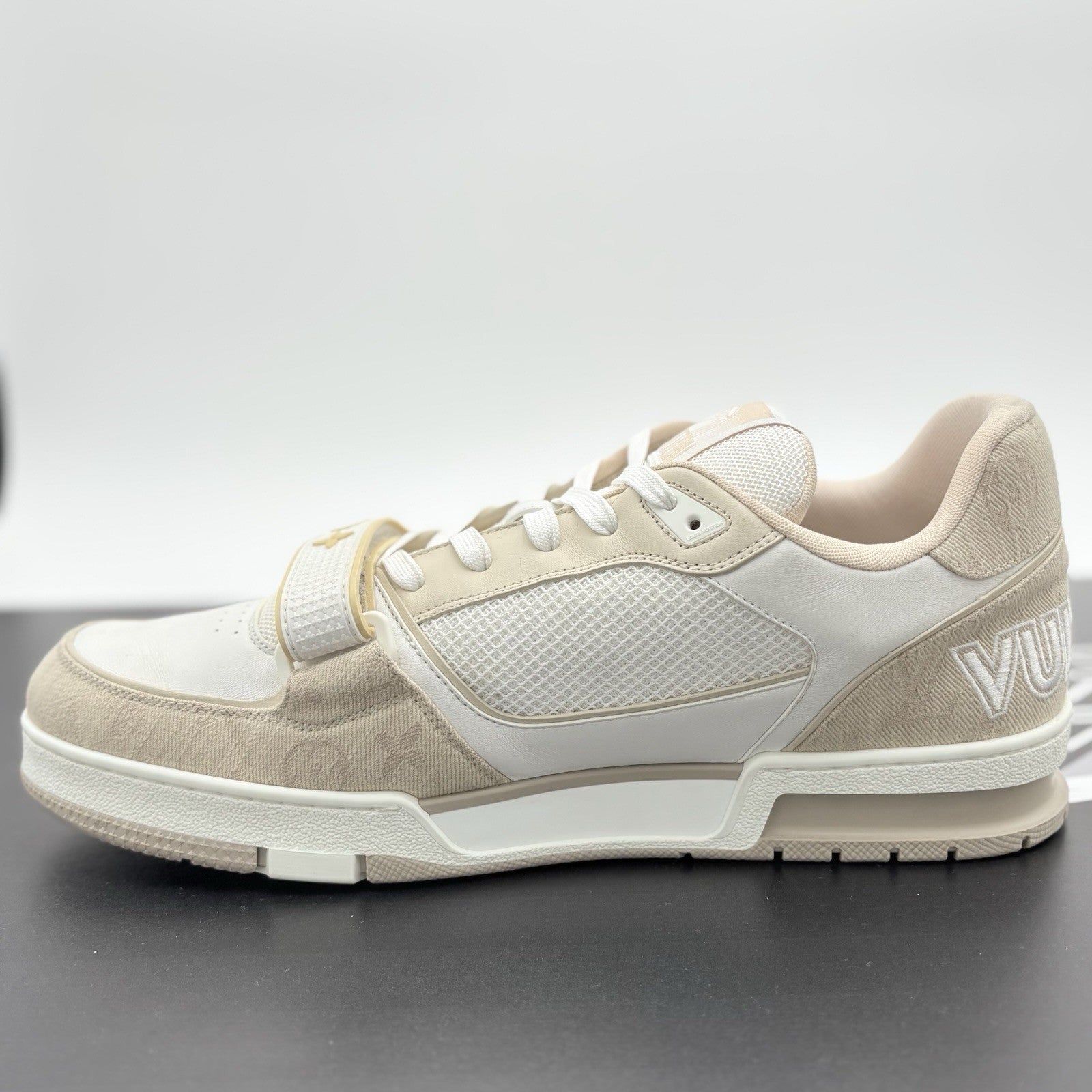 Size 11 LV (12-12.5 US) Louis Vuitton Trainer Strap ' Beige ' | SUPER CLEAN!