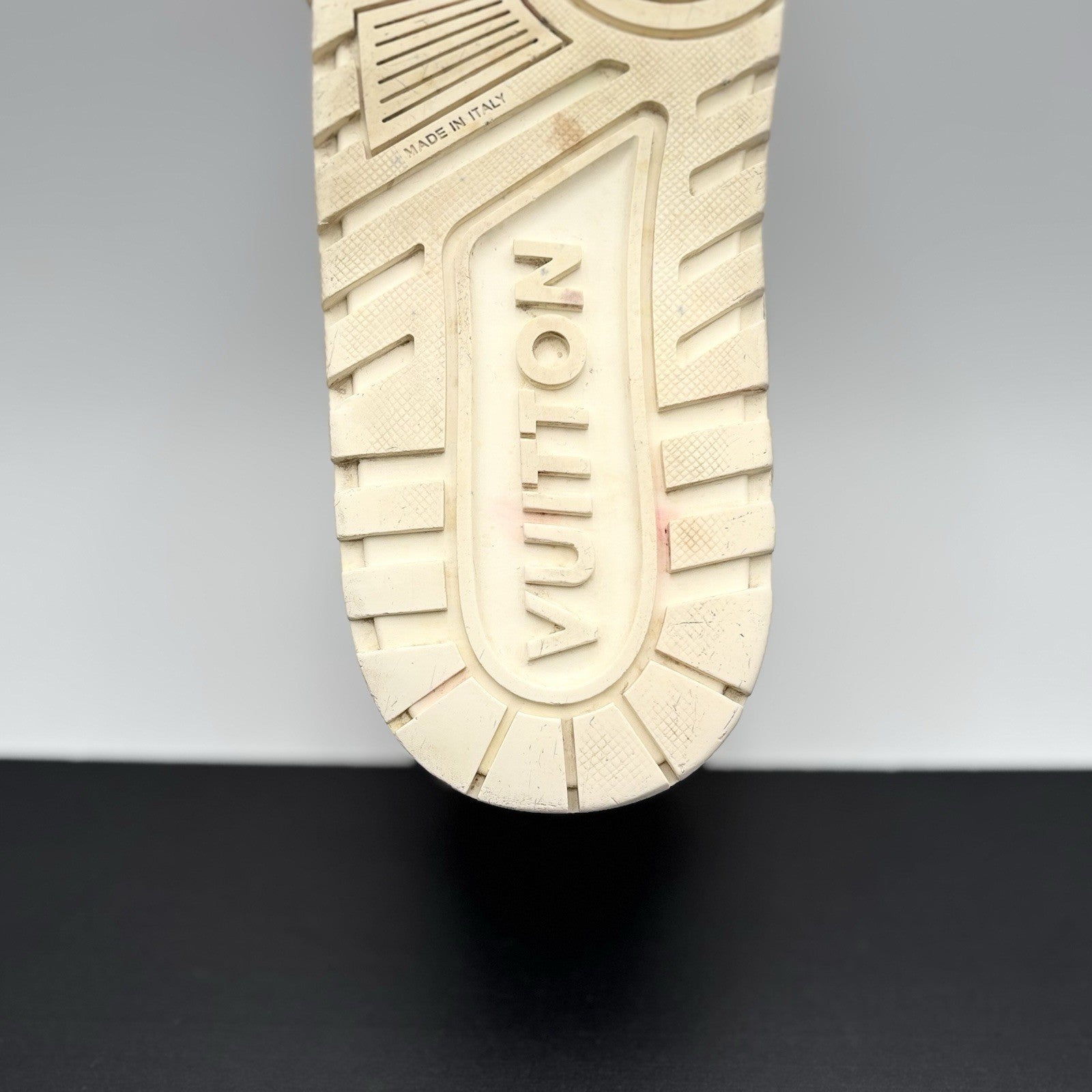 Size 9 LV (10-10.5 US) - Louis Vuitton Maxi Trainer ' White '