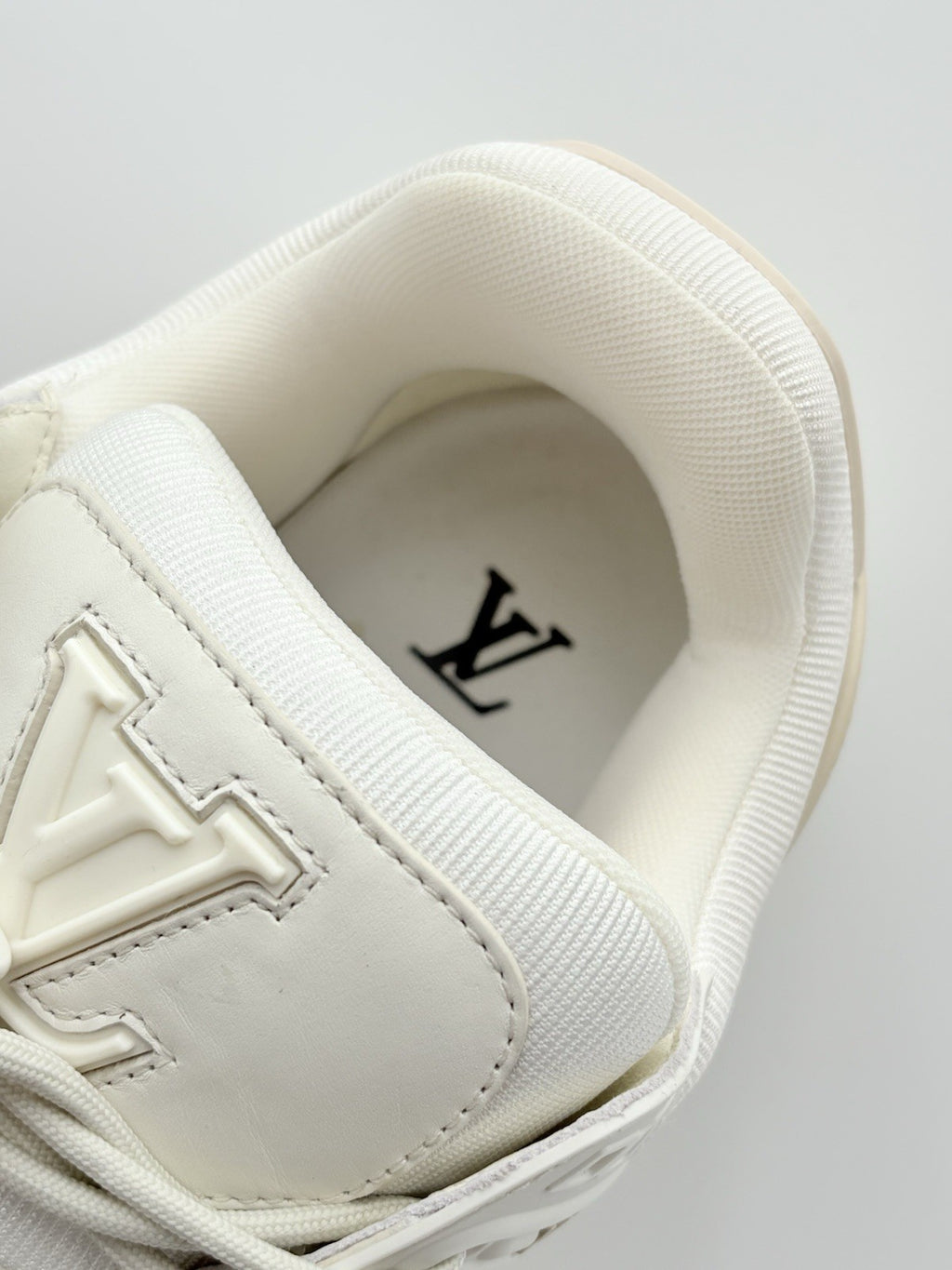 Size 10 LV (11-11.5 US) - Louis Vuitton Maxi Trainer ' White ' | WORN ONCE!