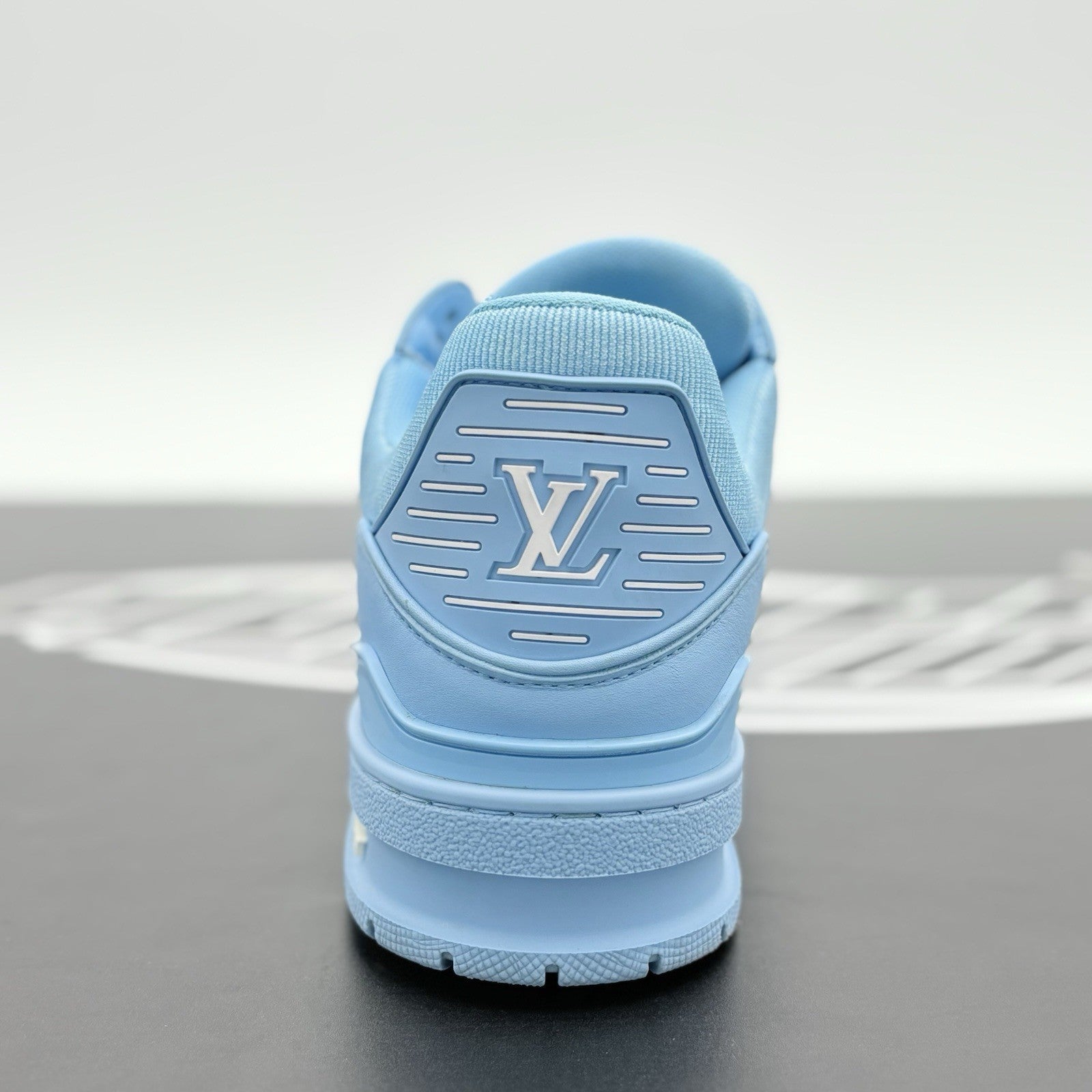Size 7.5 LV (8.5-9 US) - Louis Vuitton Trainer ' Light Blue ' | SUPER CLEAN!