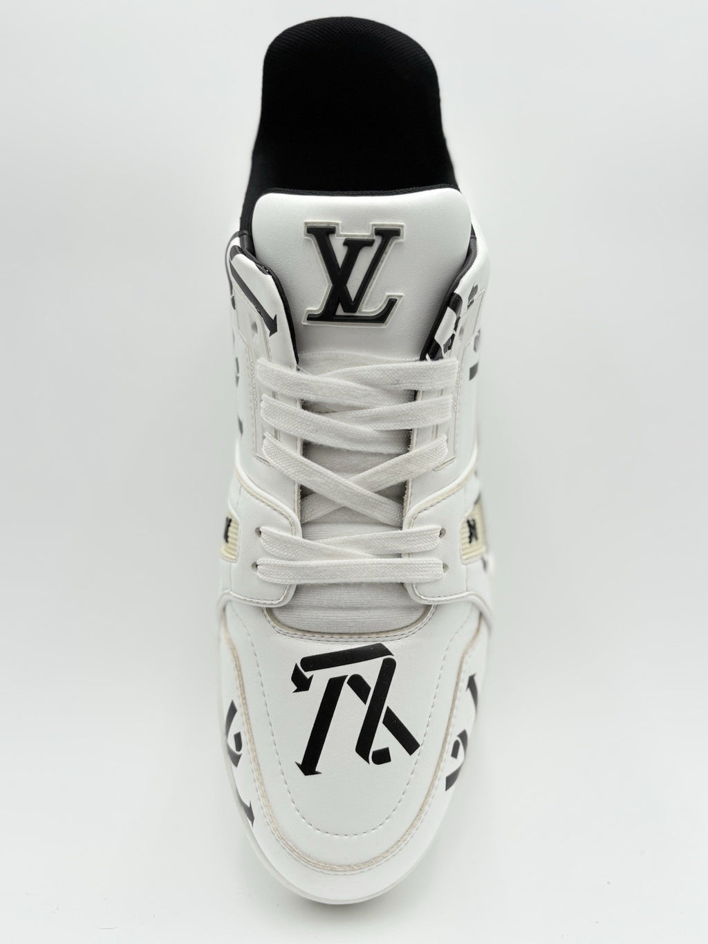 Size 10 LV (11-11.5 US) Louis Vuitton Trainer ' White Black Recycled ' | CLEAN!