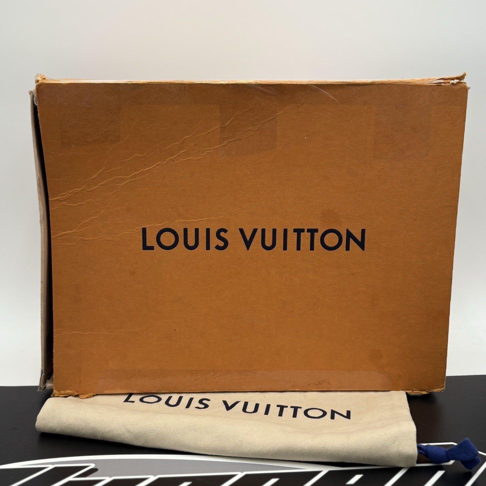 Size 9 LV (10-10.5 US) - Louis Vuitton Trainer ' White Green ' | ONLY WORN 1-3x