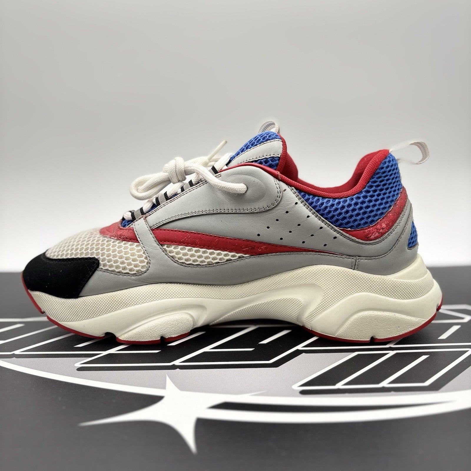Size 44 (US 11) - Dior B22 Sneaker ‘ Gray, Red, Blue ‘ | GREAT CONDITION!