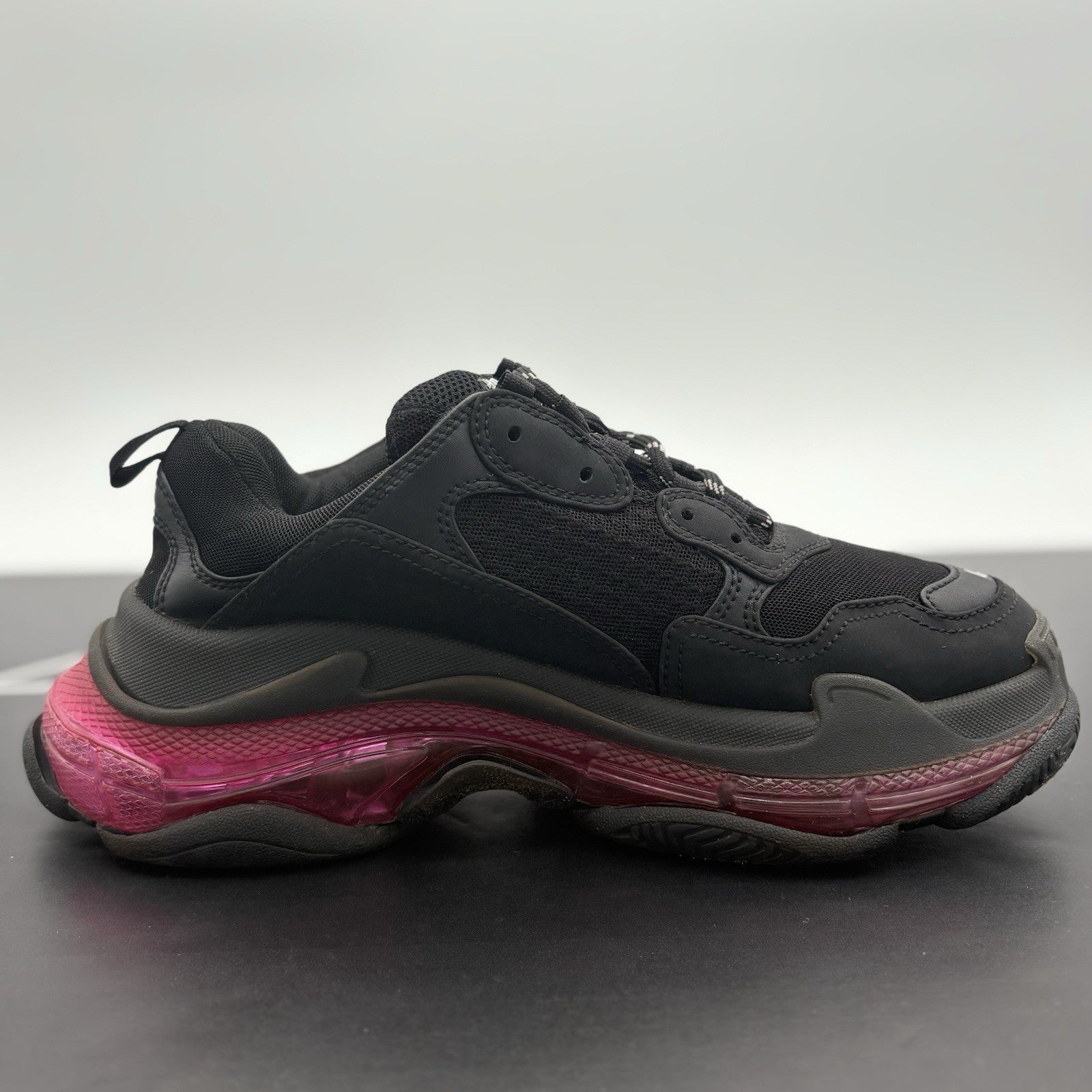 Size 41 - Balenciaga Triple S Clear Sole ' Black Neon Pink ' | GREAT CONDITION!