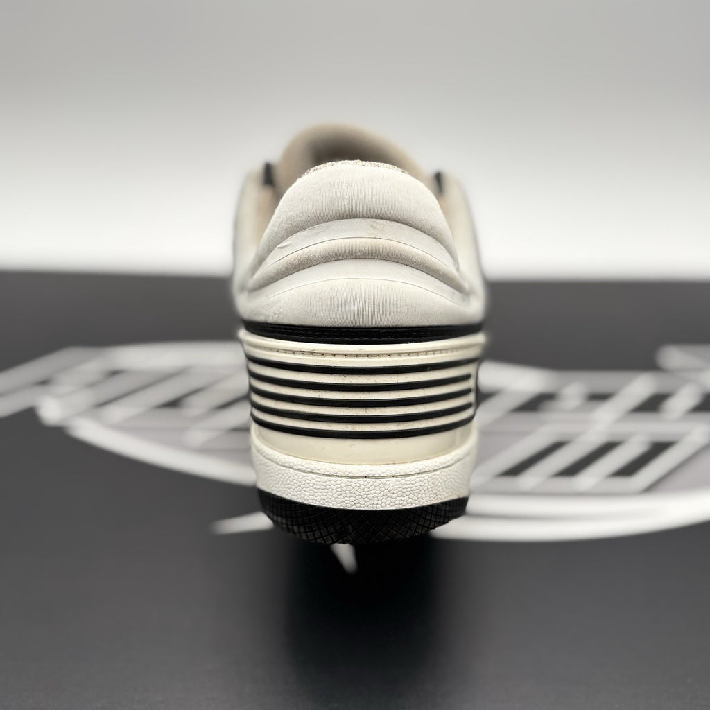 Size 10 G ( 10.5 US) - Gucci Basket ‘ White, Black ‘