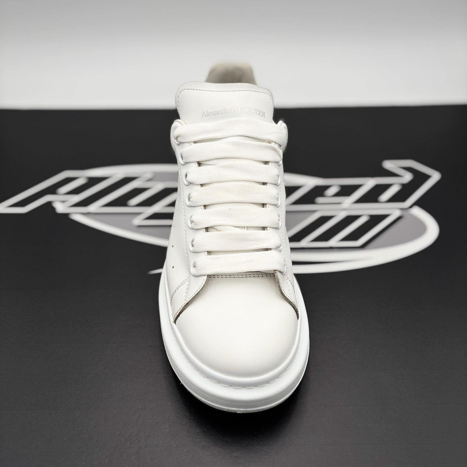 Size 42.5 (9.5 US) - Alexander McQueen ' Shock Pink ' | GREAT CONDITION!