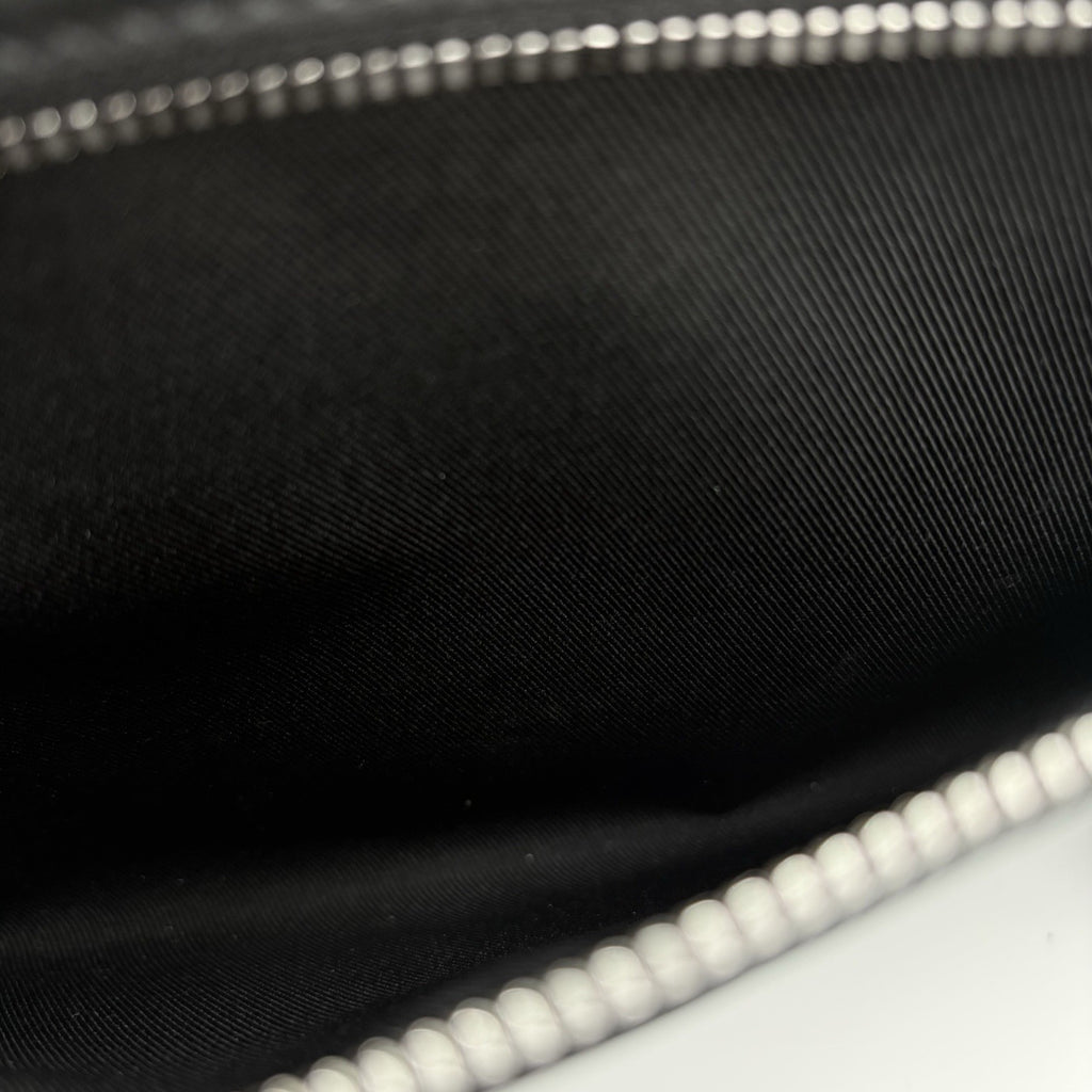 Louis Vuitton District PM Infini Messenger Bag ' Black ' | PRISTINE CONDITION!