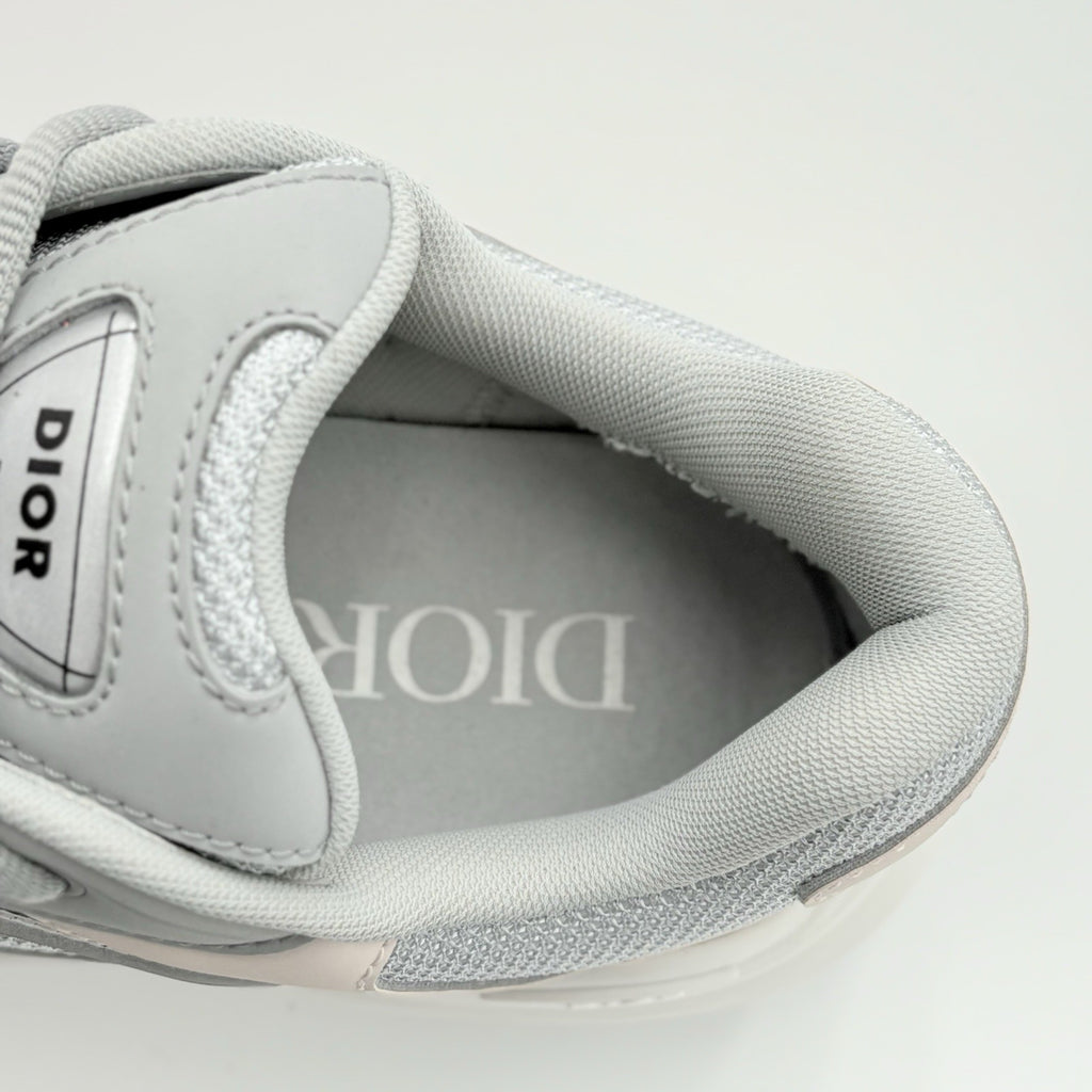 Size 42 (9 US) Dior B30 Reflective ' Grey Light Pink ' | EXCELLENT CONDITION!