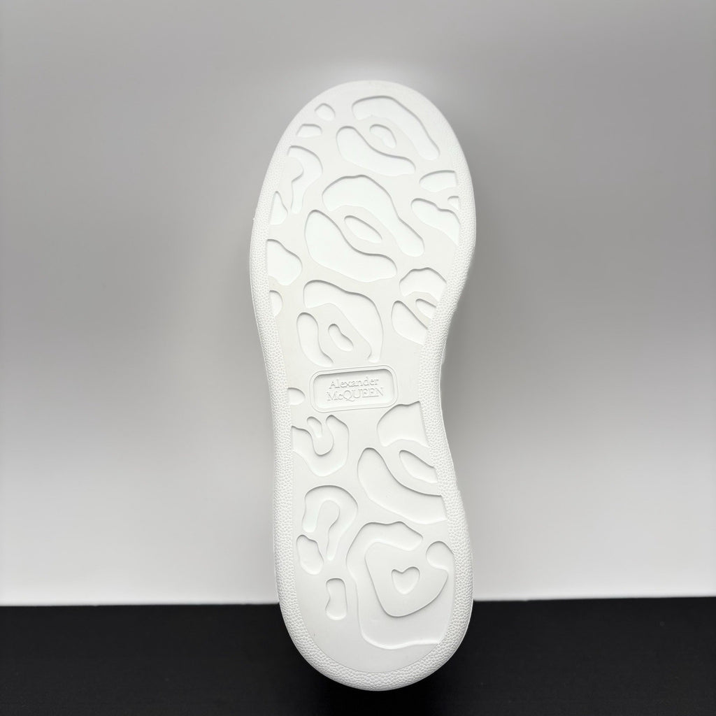 Size 40 (7 US) - Alexander McQueen ‘ White Transparent ‘ | EXCELLENT CONDITION!