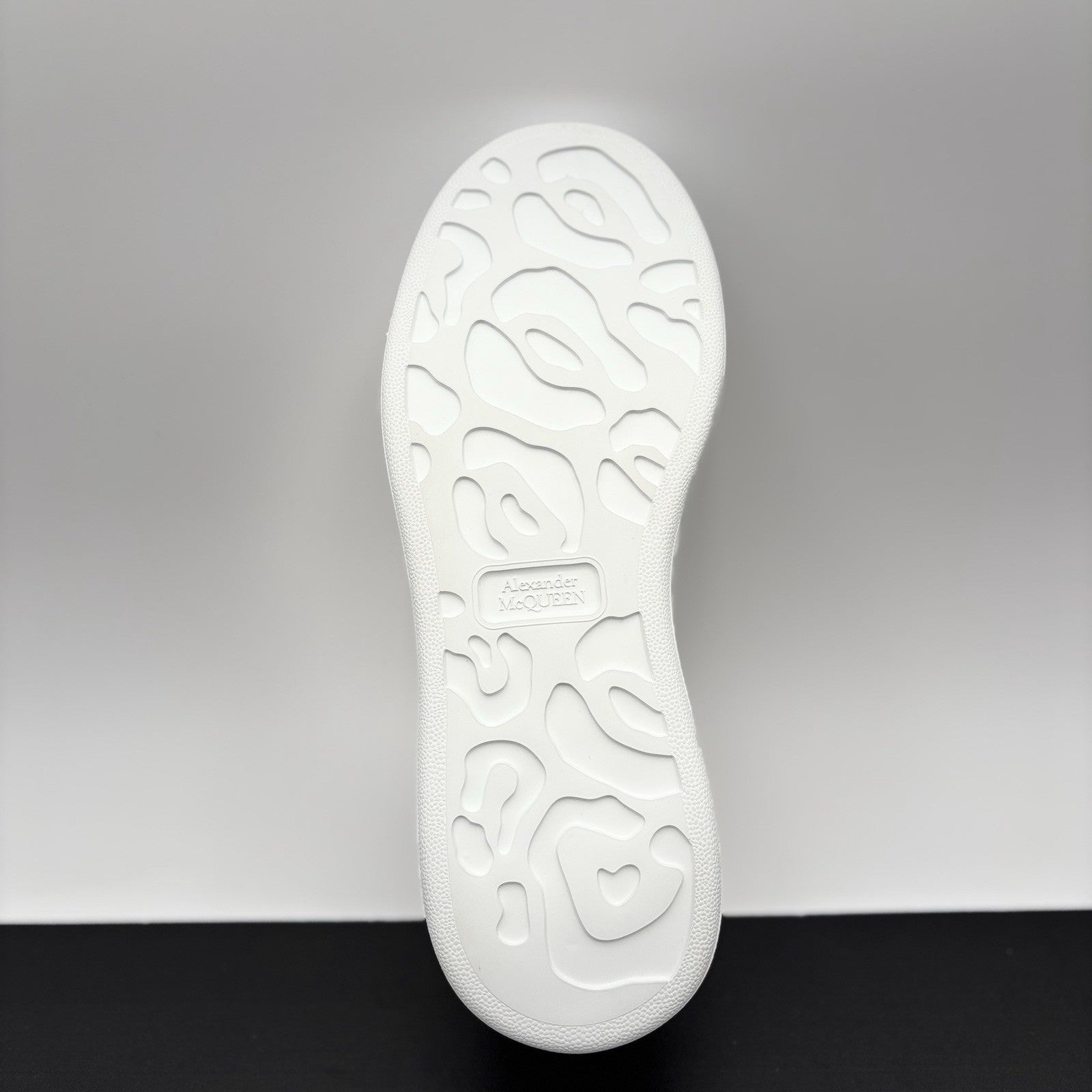 Size 40 (7 US) - Alexander McQueen ‘ White Transparent ‘ | EXCELLENT CONDITION!