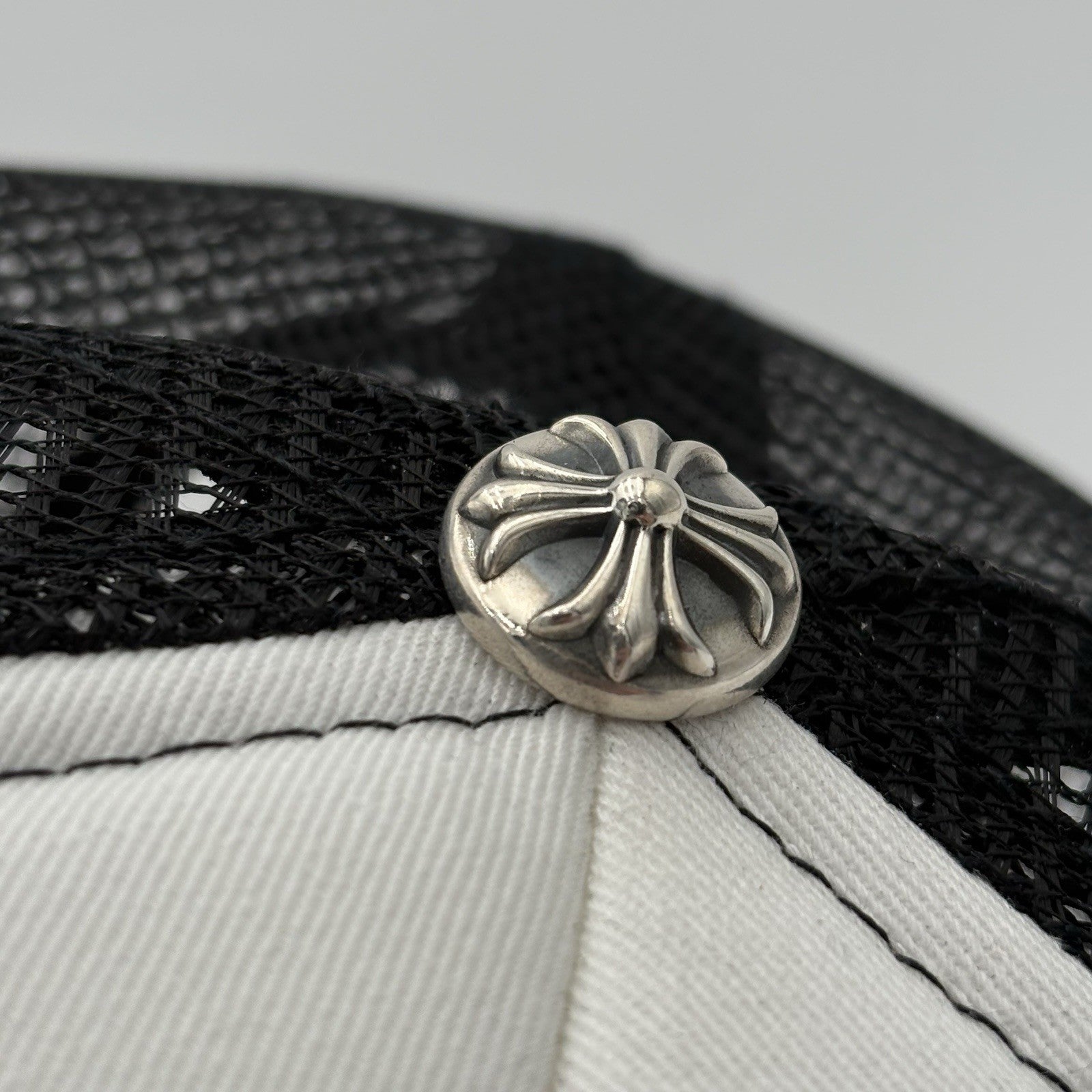 Chrome Hearts Hollywood Exclusive Trucker Hat ' White Black ' | BRAND NEW!