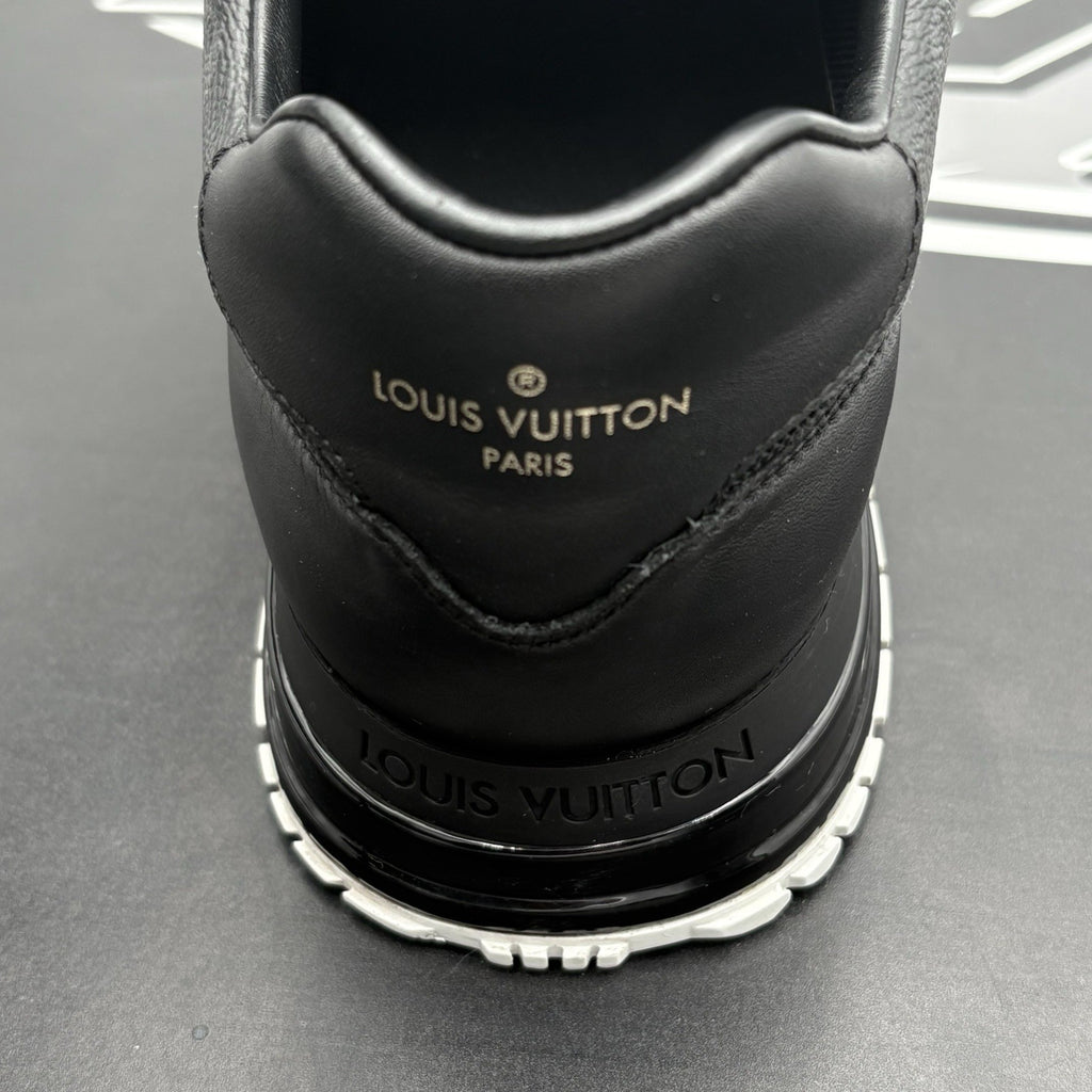 Size 9.5 LV (10.5-11 US) Louis Vuitton Run Away Sneaker ' Black White ' | GOOD!