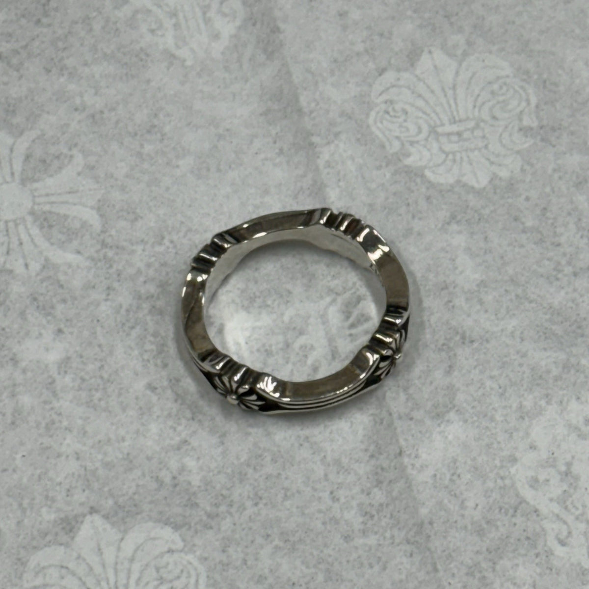 Silver Bone And Cross Ring — photo 9