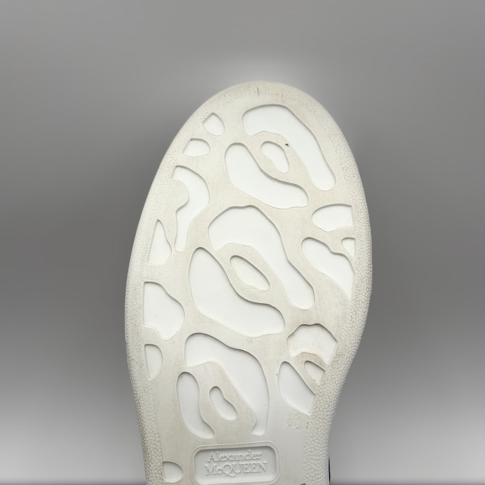 Size 41 (8 US) - Alexander McQueen Oversized ' White, Blue ' | GREAT CONDITION!