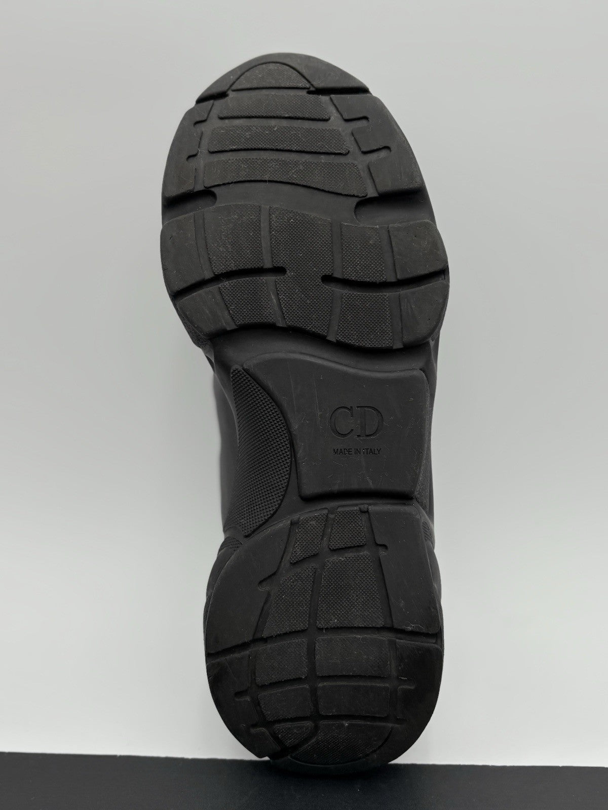 Size 43 (10 US) - Dior B22 Sneaker ' Black ' | GREAT CONDITION!