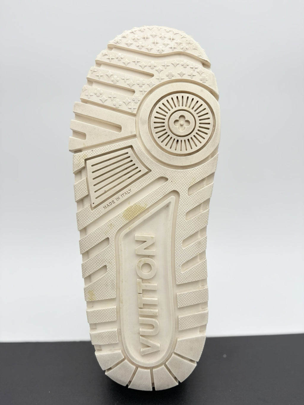 Size 10 LV (11-11.5 US) - Louis Vuitton Maxi Trainer ' White ' | GOOD CONDITION!