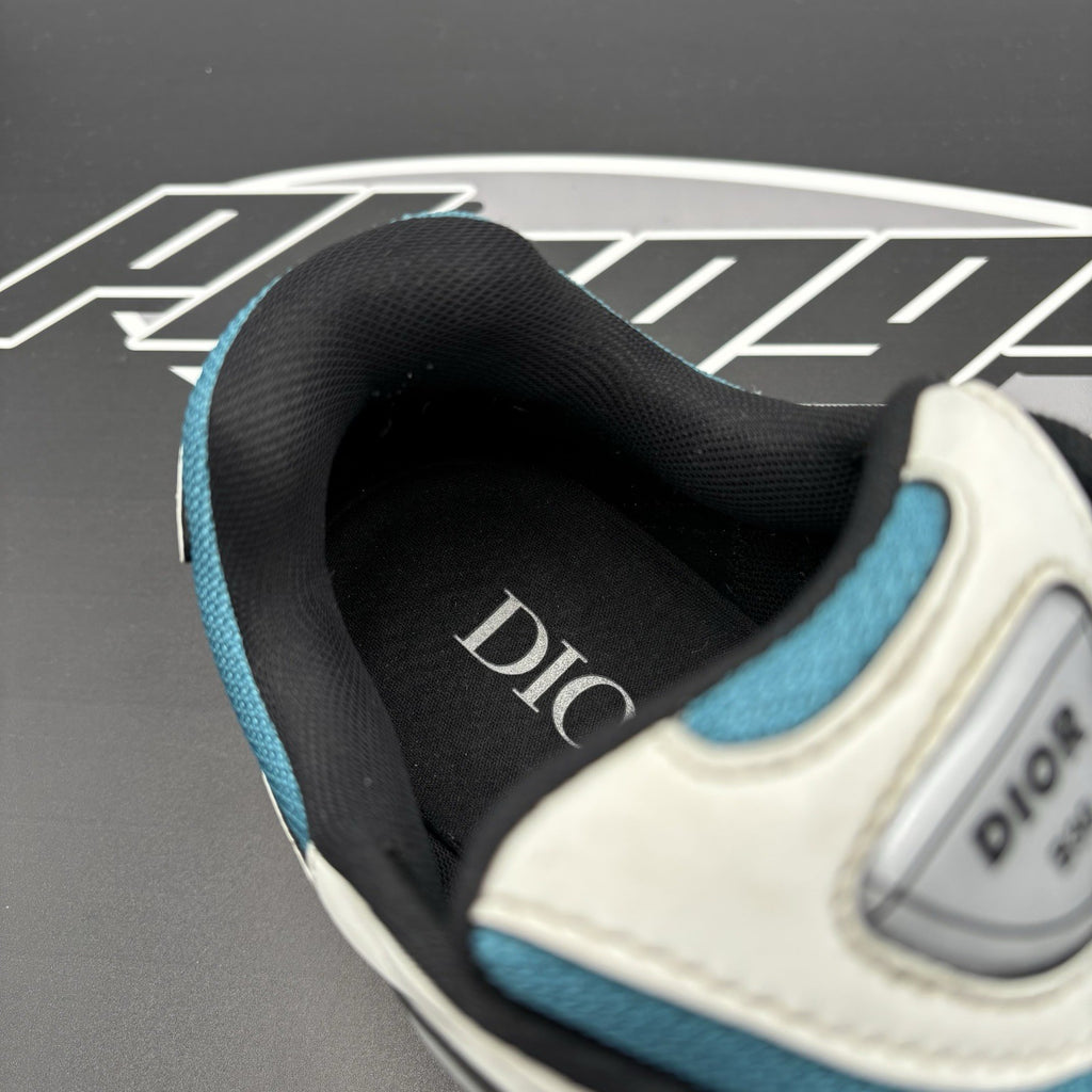 Size 42 (9 US) - Dior B30 Reflective Sneaker ' White Blue ' | GREAT CONDITION!