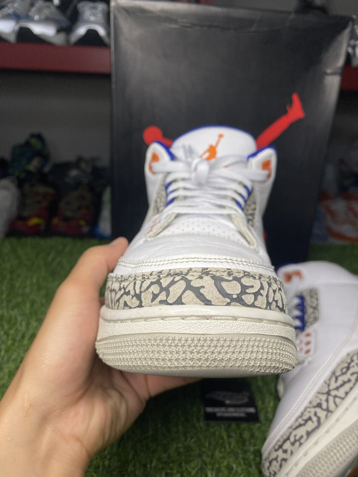 Size 10.5 - Air Jordan 3 Retro Knicks ‘ White, Orange ‘ | GOOD CONDITION!