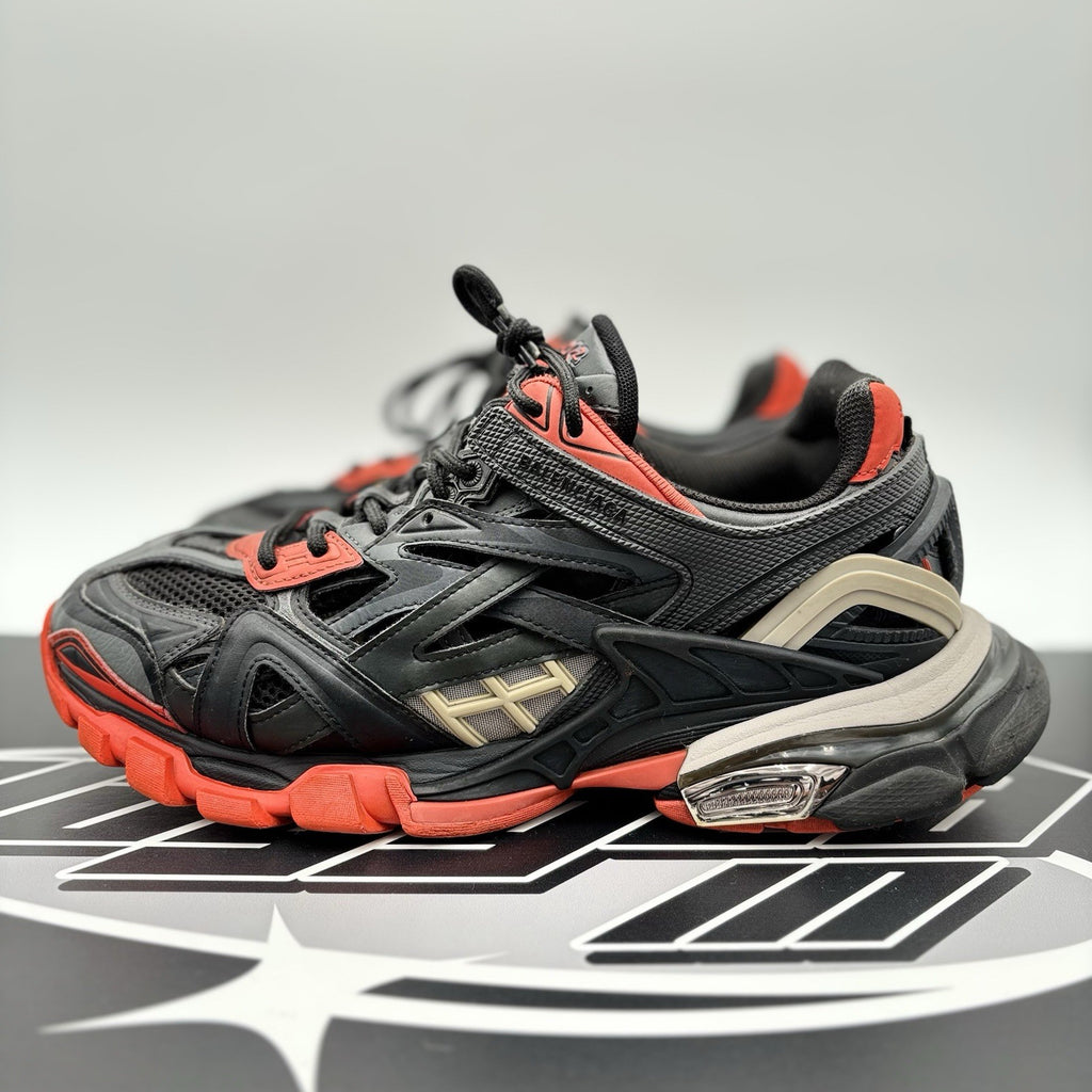 Size 42 (9 US) - Balenciaga Track 2 Trainer ' Black, Orange  '
