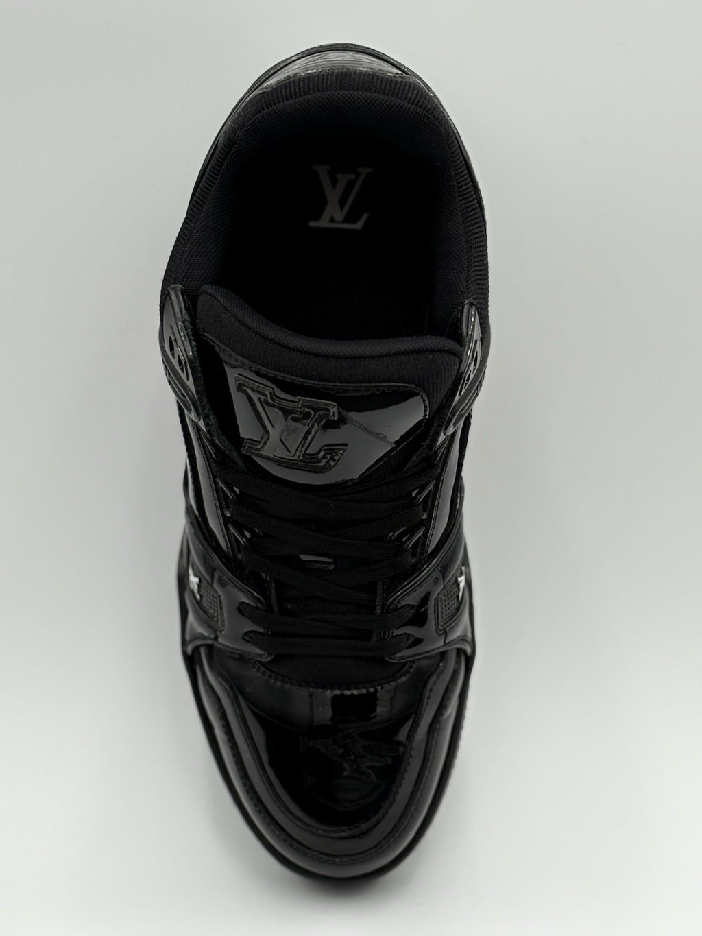 Size 6 LV (7-7.5 US) Louis Vuitton Trainer ' Patent Leather Black ' | GREAT COND