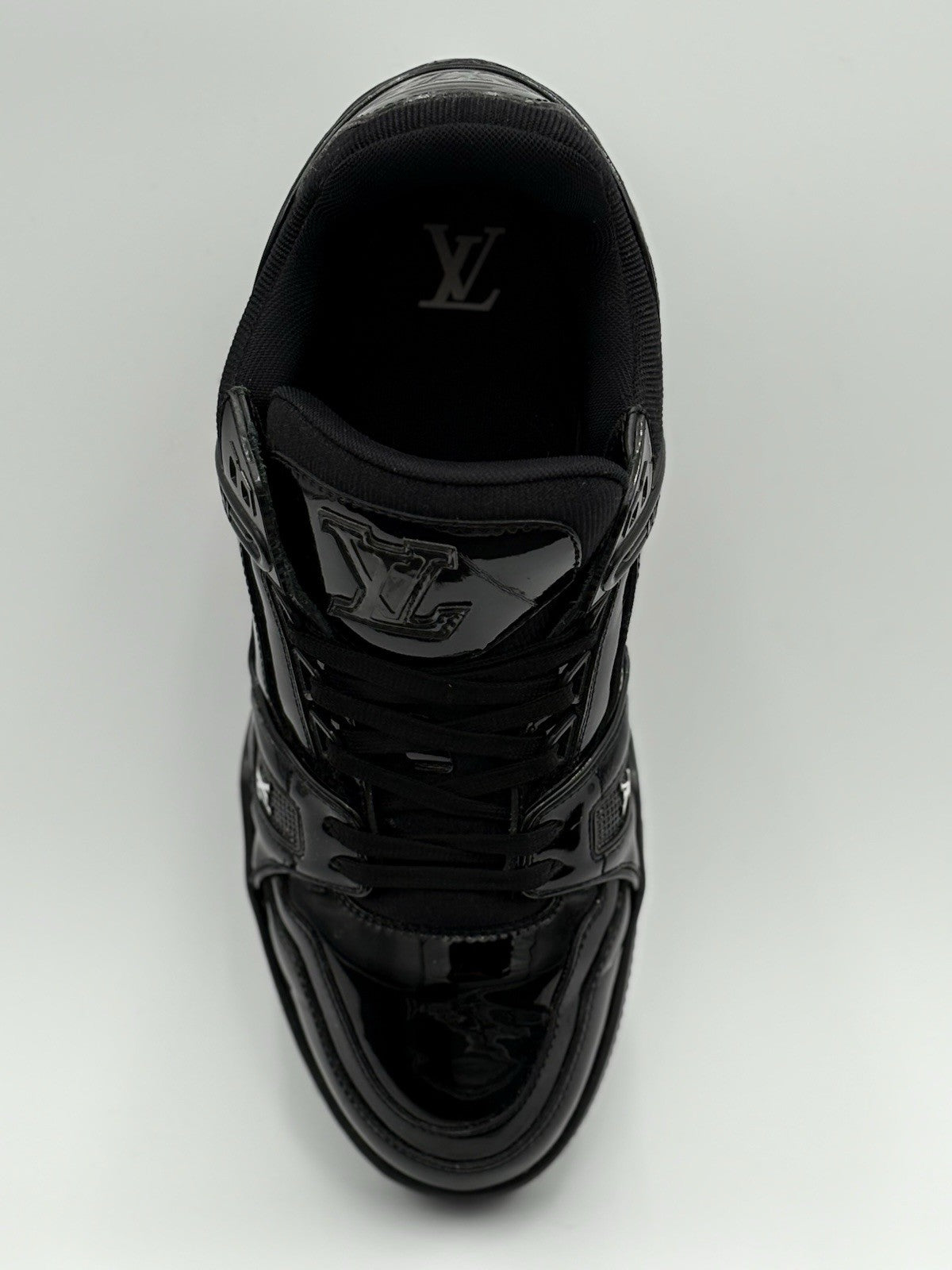 Size 6 LV (7-7.5 US) Louis Vuitton Trainer ' Patent Leather Black ' | GREAT COND