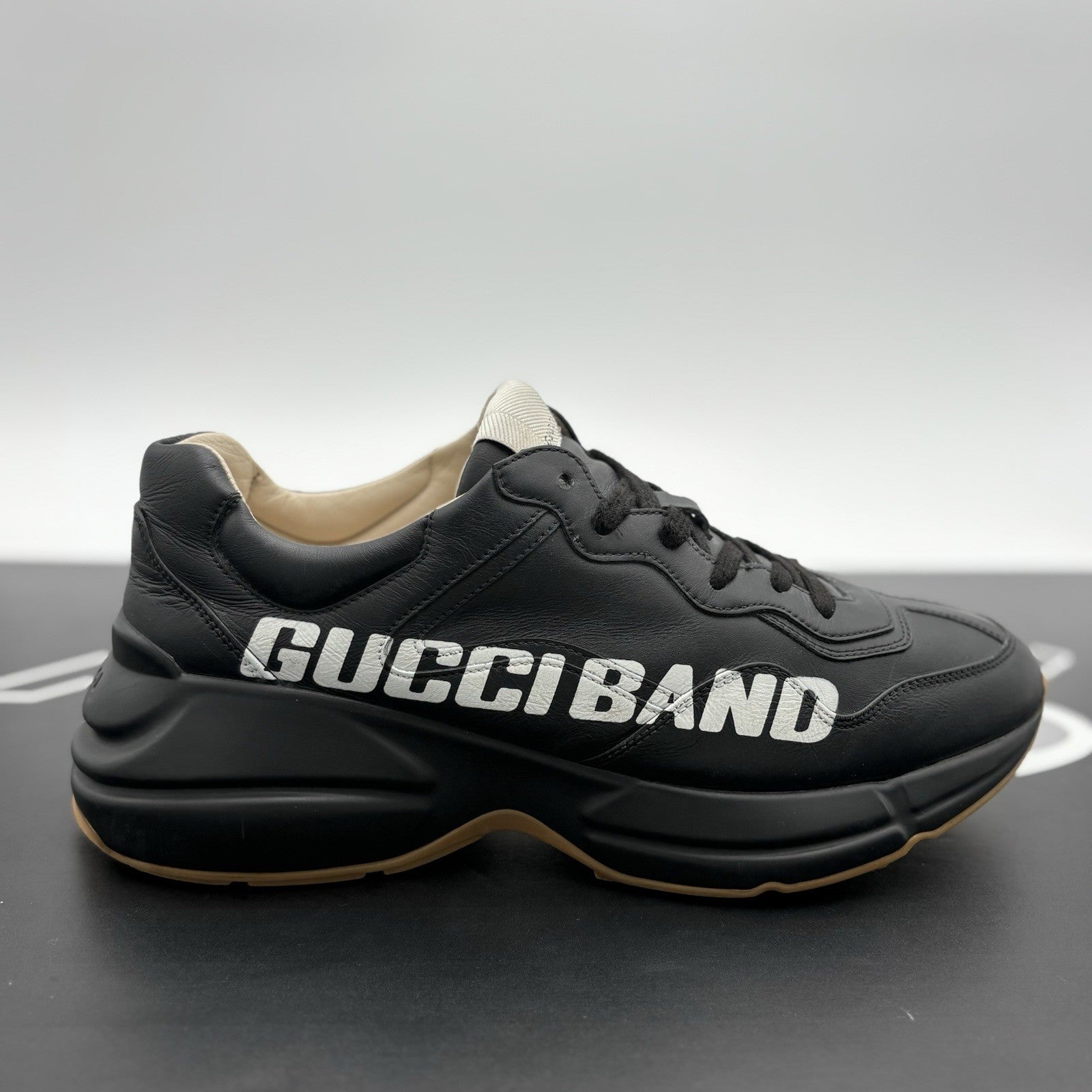 Size 8 G (8.5 US) Gucci Rhyton " Gucci Band " ' Black ' | GREAT COND!