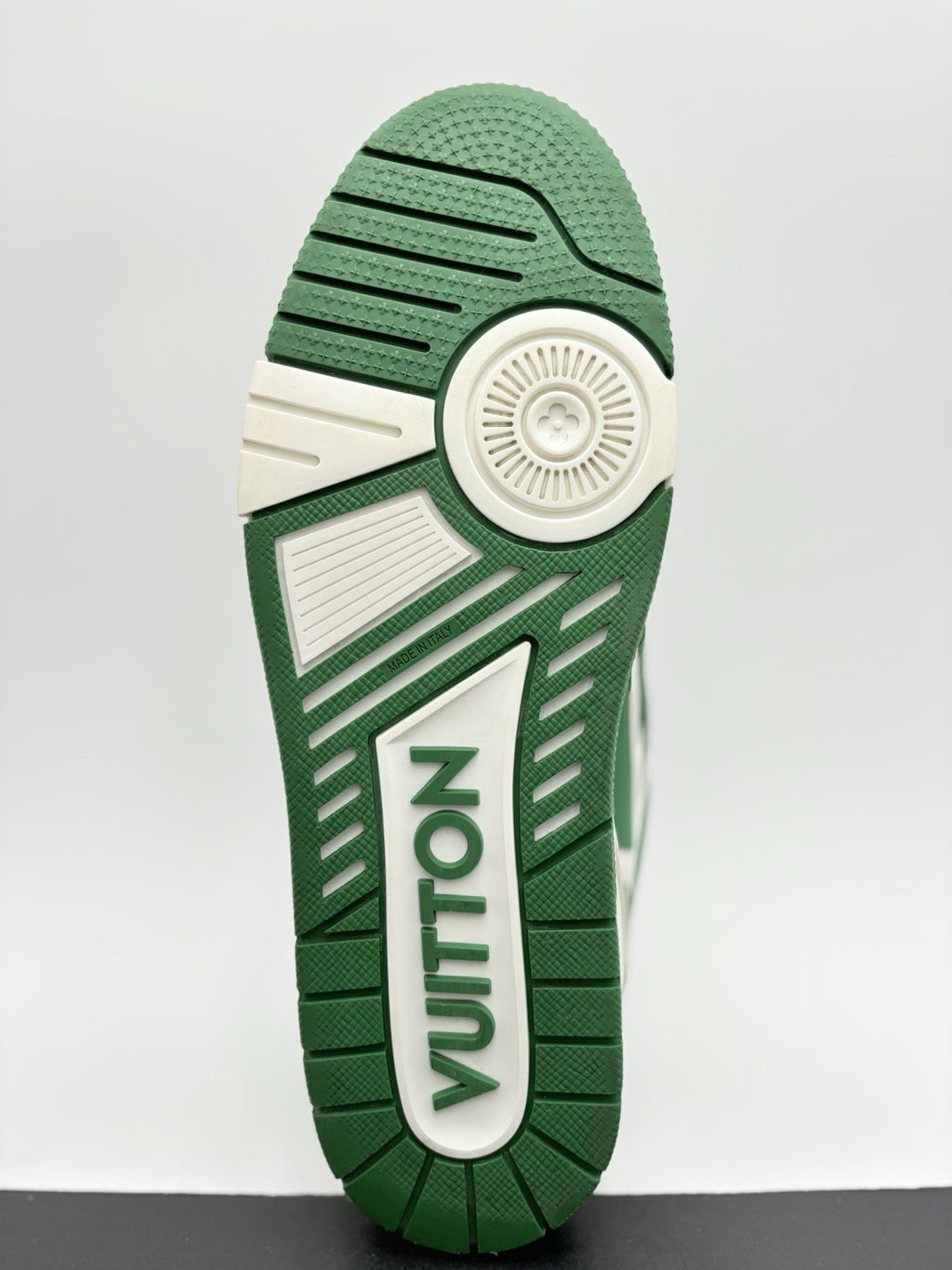Size 9 LV (10-10.5 US) Louis Vuitton Skate ' Green White ' | SUPER CLEAN!