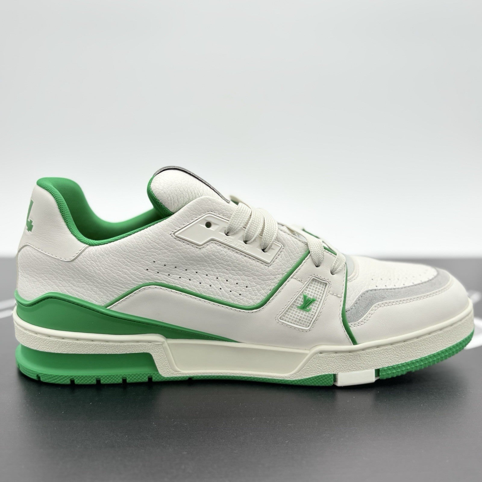 Size 9 LV (10-10.5 US) - Louis Vuitton Trainer ' White Green ' | ONLY WORN 1-3x