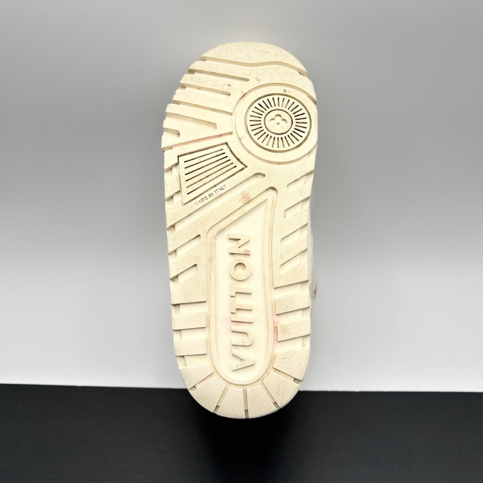 Size 9 LV (10-10.5 US) - Louis Vuitton Maxi Trainer ' White '