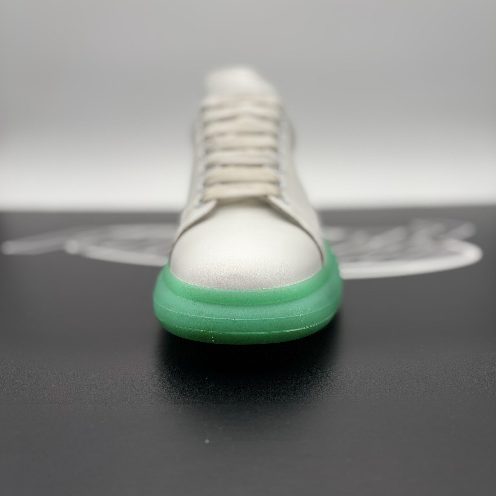 Size 44 (11 US) Alexander McQueen Oversized ' White Green ' | GREAT CONDITION!