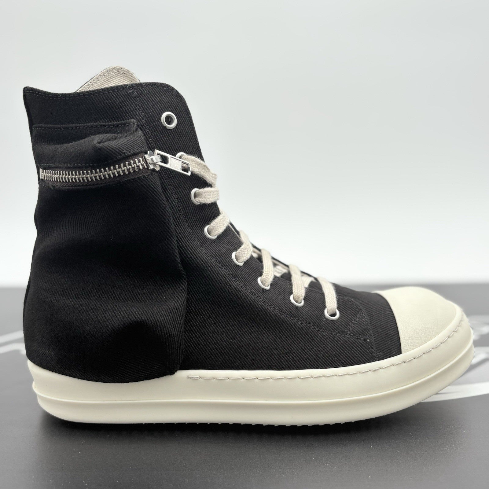 Size 40 (7 US) Rick Owens Ramones Cargo ' Black Milk ' | SUPER CLEAN!