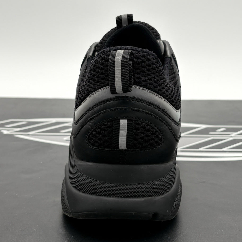 Size 45 (12 US) - Dior B22 Sneaker ' Black ' | SUPER CLEAN!