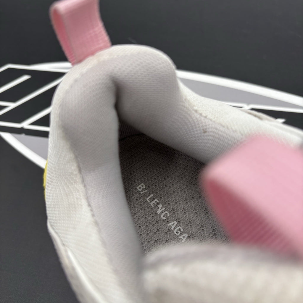 Size 40 (7 US) - Balenciaga Triple S Sneaker ' White, Pink ' | GREAT COND