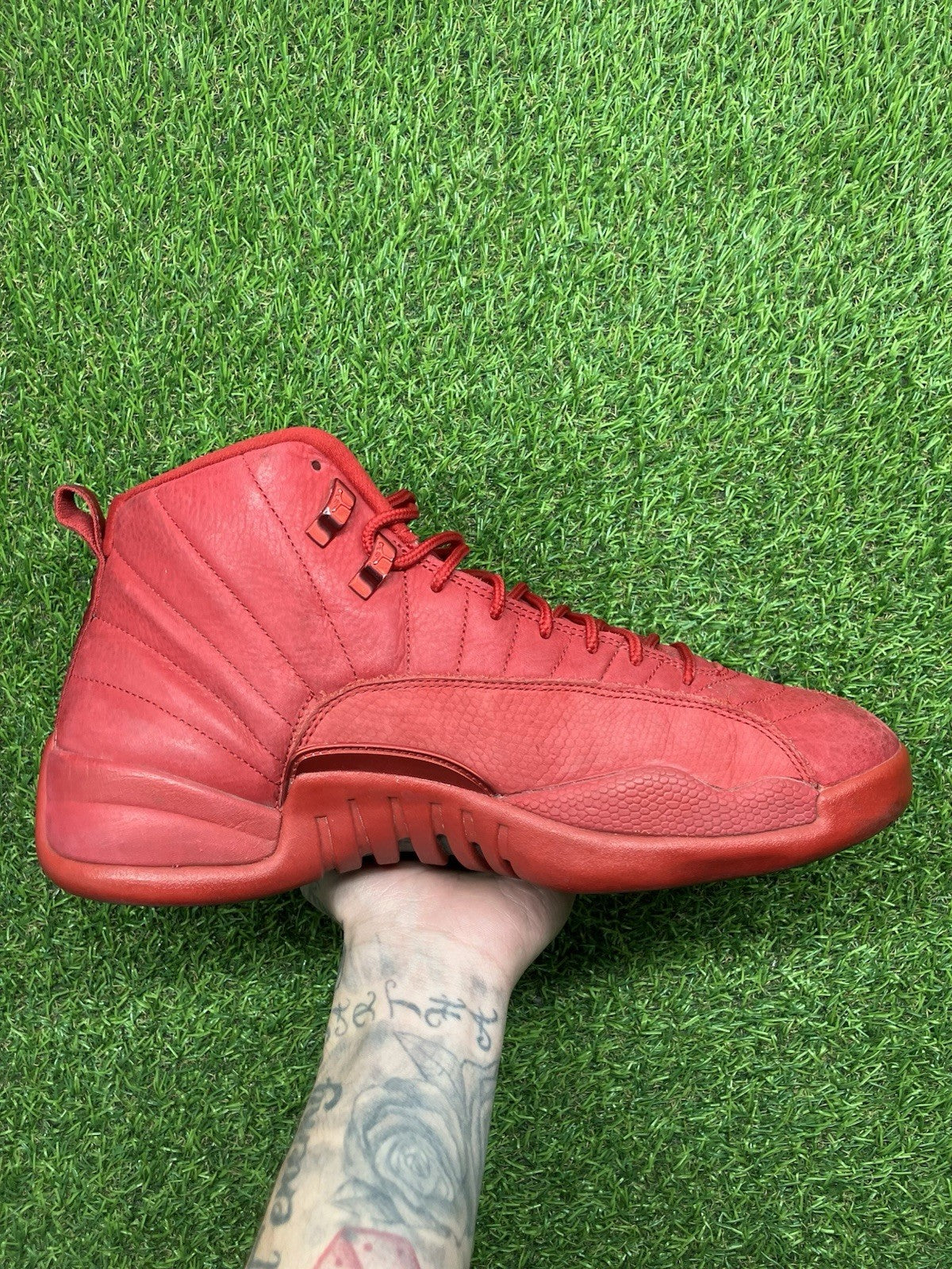 Size 11.5 - Nike Air Jordan 12 Retro ' Gym Red ' | GREAT CONDITION!