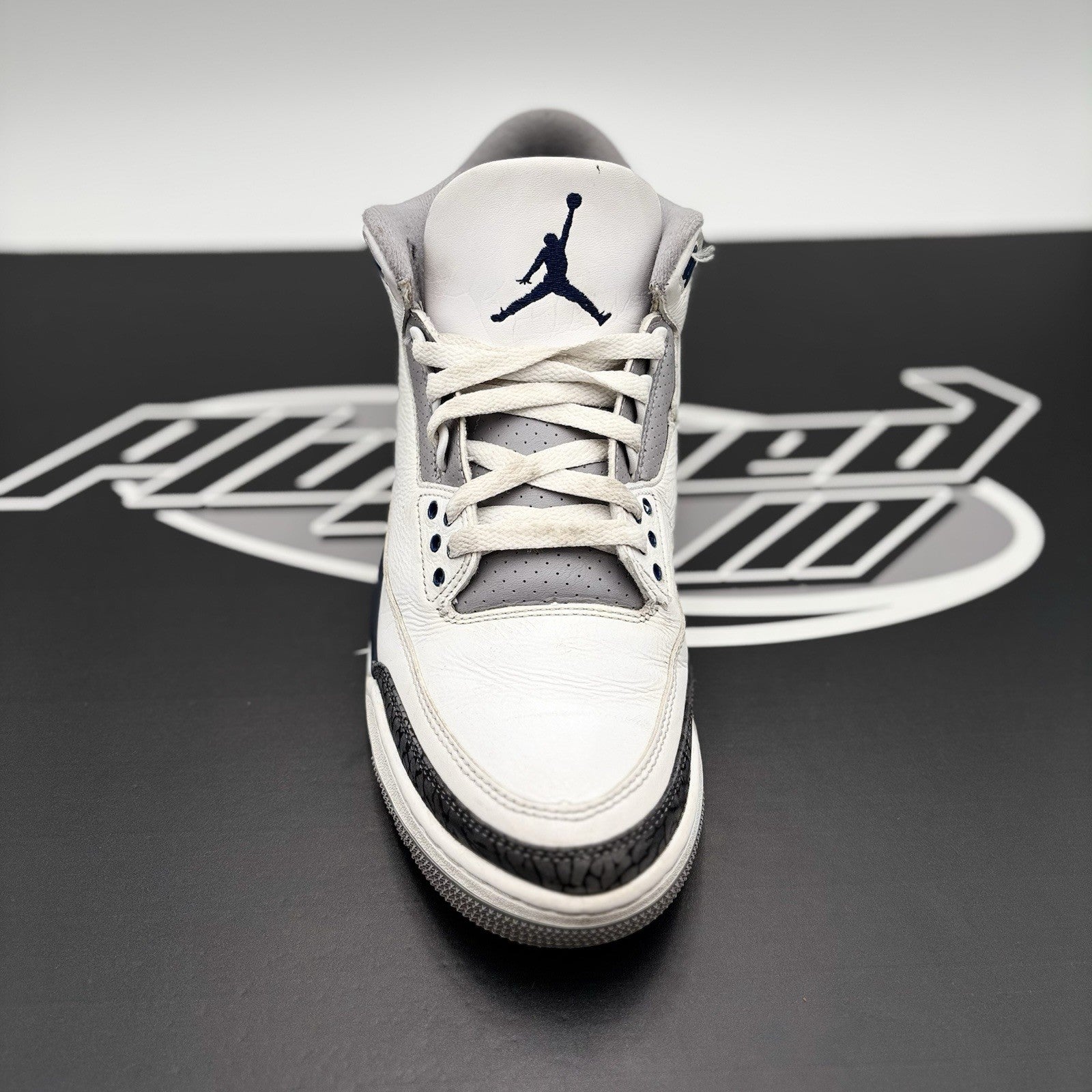 Size 10 - Air Jordan 3 Retro Midnight Navy