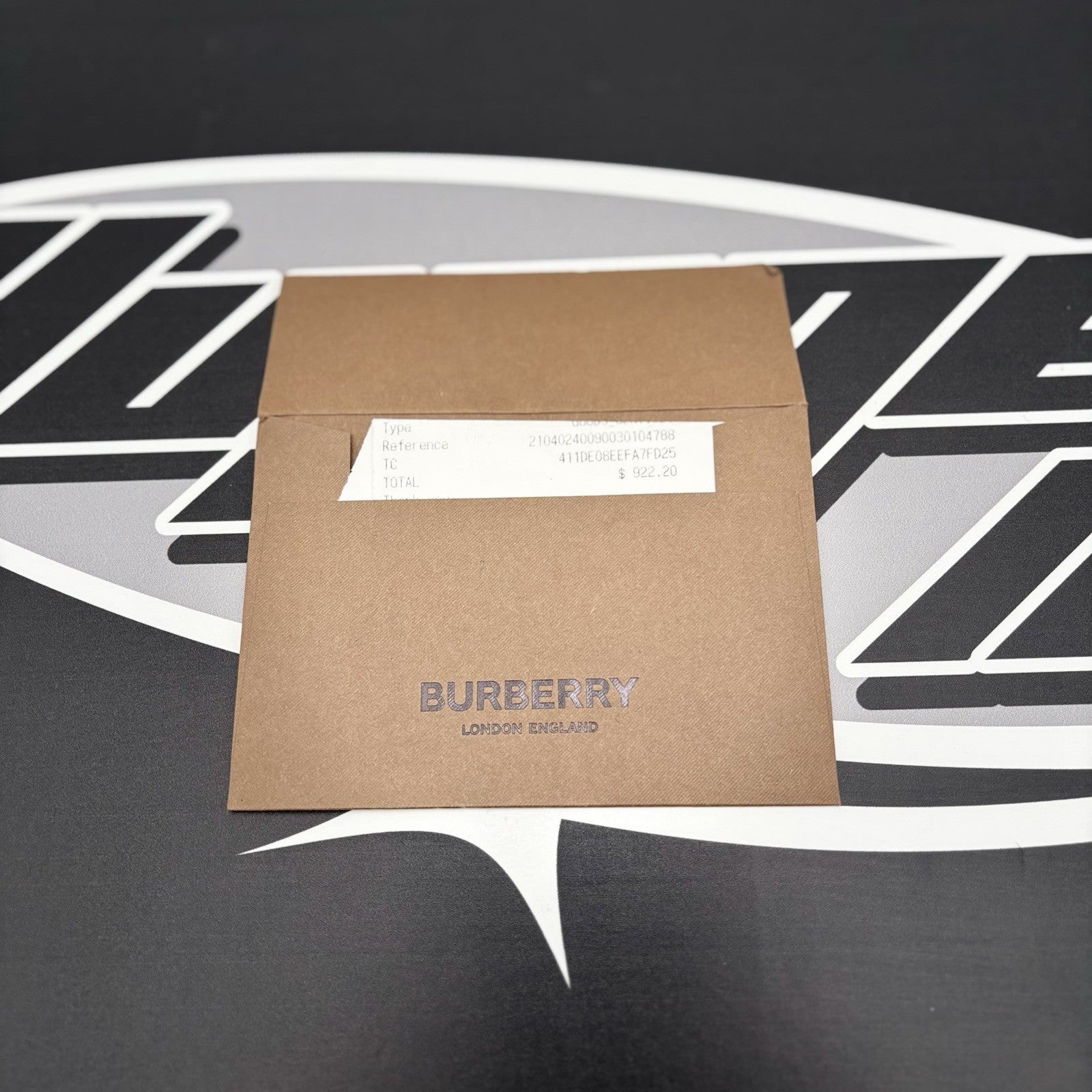 Size 42 (9 US) Burberry House Check ' Black Archive Beige White ' | GREAT COND!