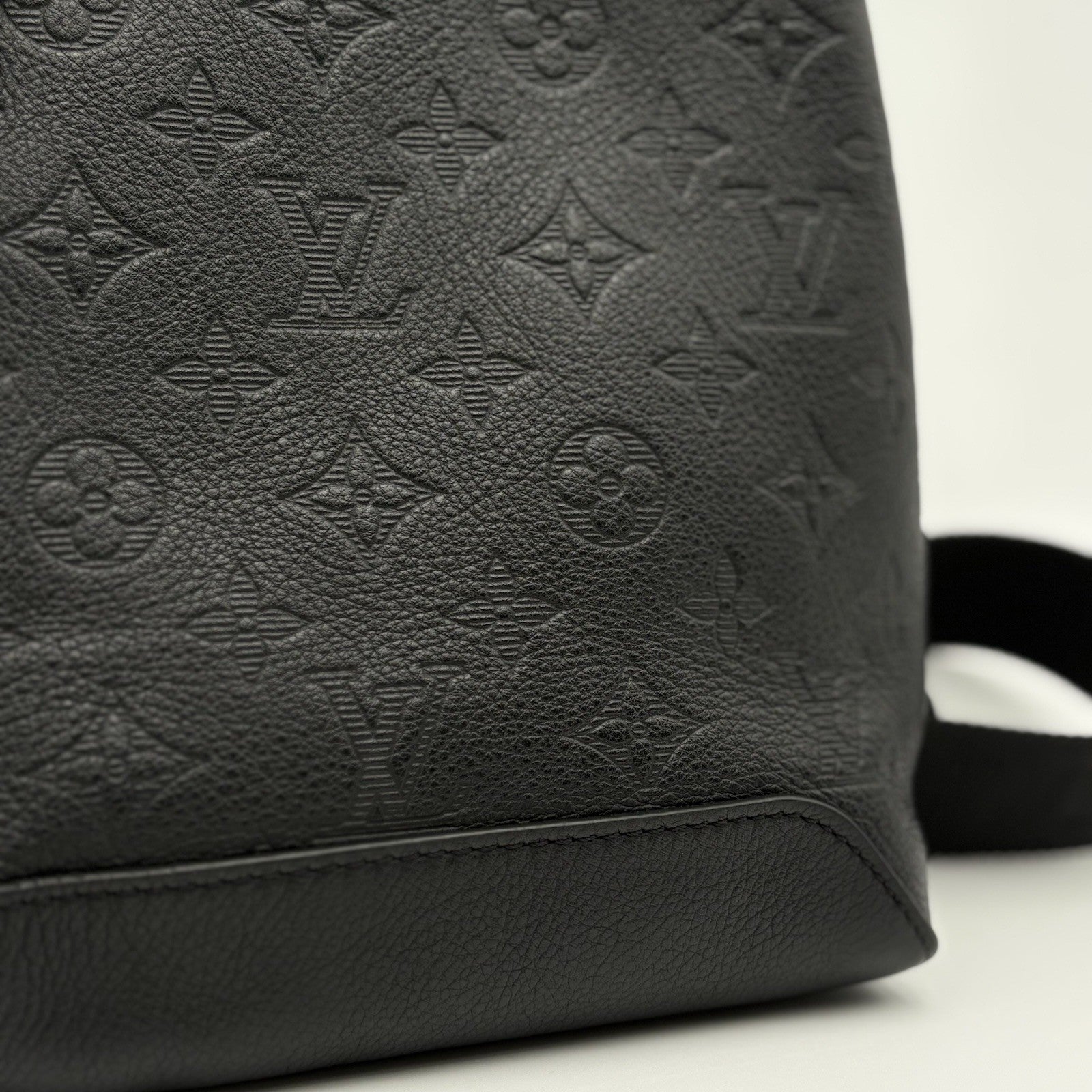 Louis Vuitton Monogram Sling Bag ' Black ' | SUPER CLEAN!