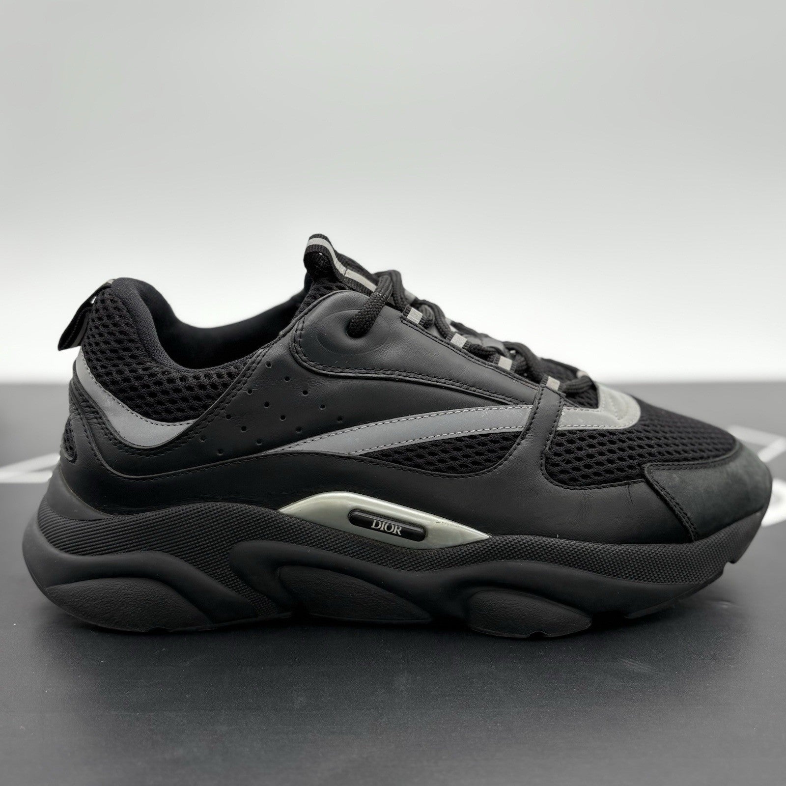 Size 44 (11 US) - Dior B22 Sneaker ' Black ' | GOOD CONDITION!