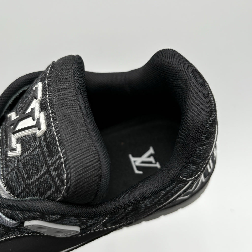 Size 11 LV (12-12.5 US) Louis Vuitton Croc Denim Strap Trainer ' Black ' WORN 1x