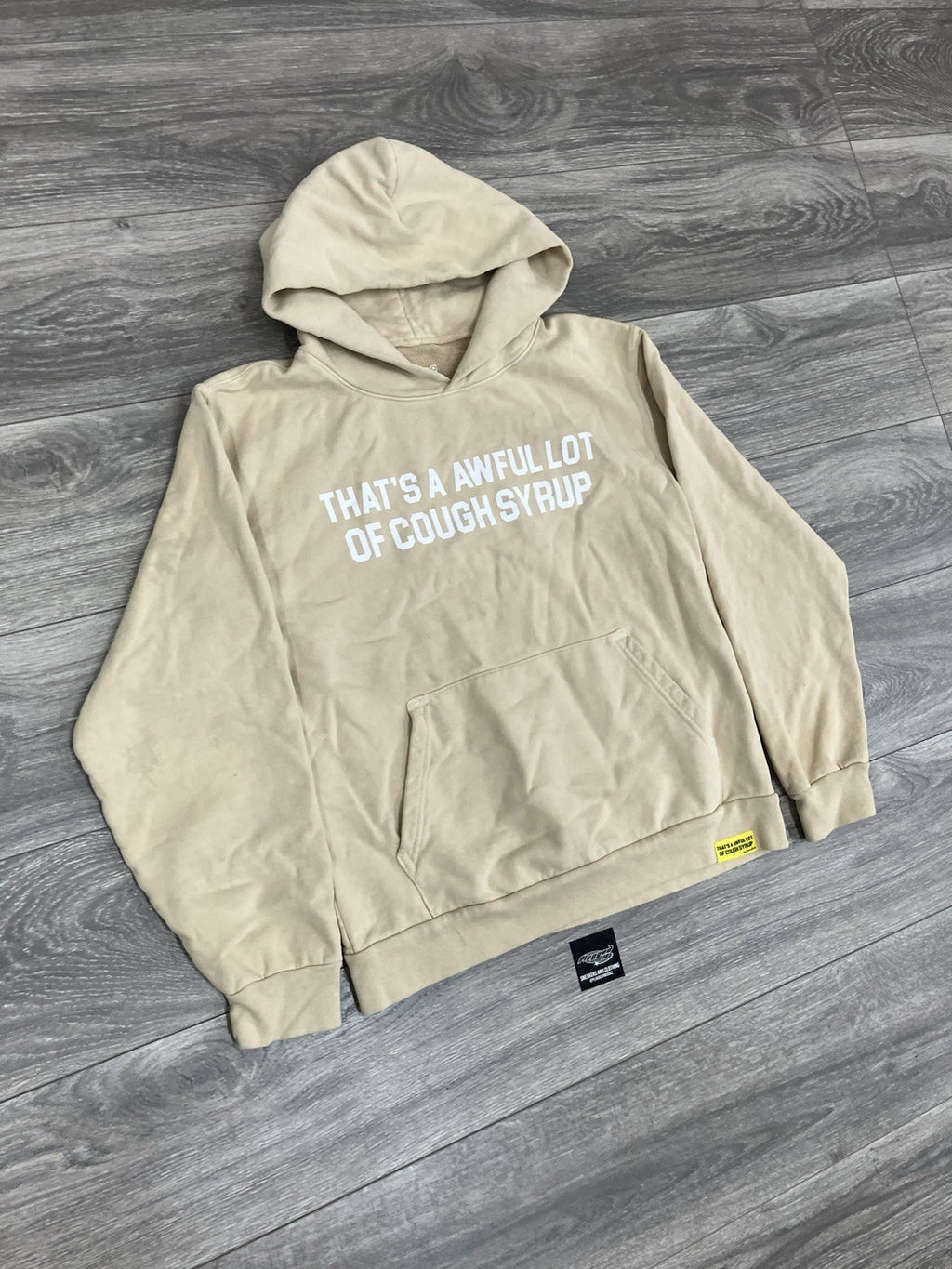 Size Large - Thats A Awful Lot Of Cough Syrup Hoodie ' Beige, White '