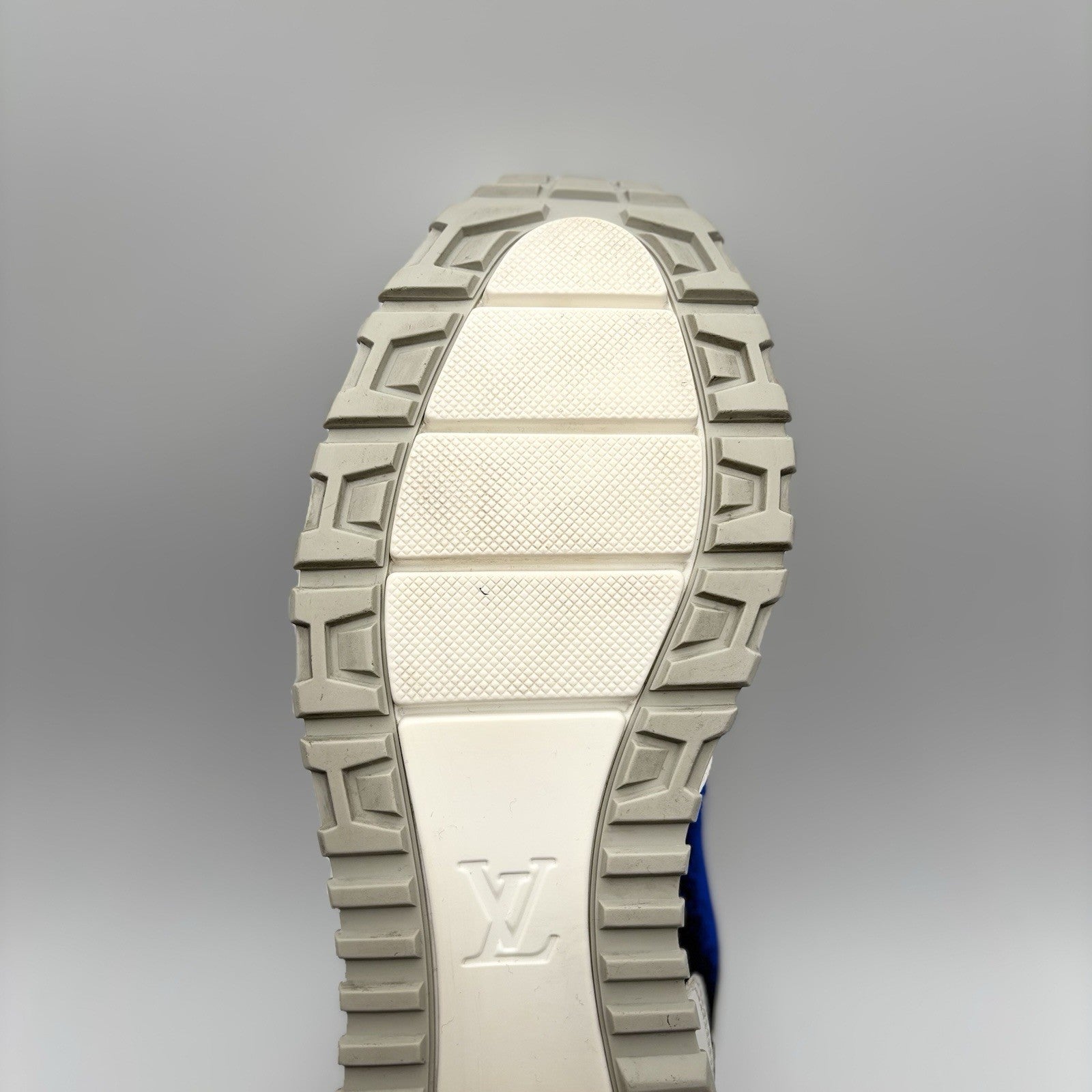 Size 9.5 LV (10-10.5 US) Louis Vuitton Run Away Sneaker ' White, Blue ' | GREAT!