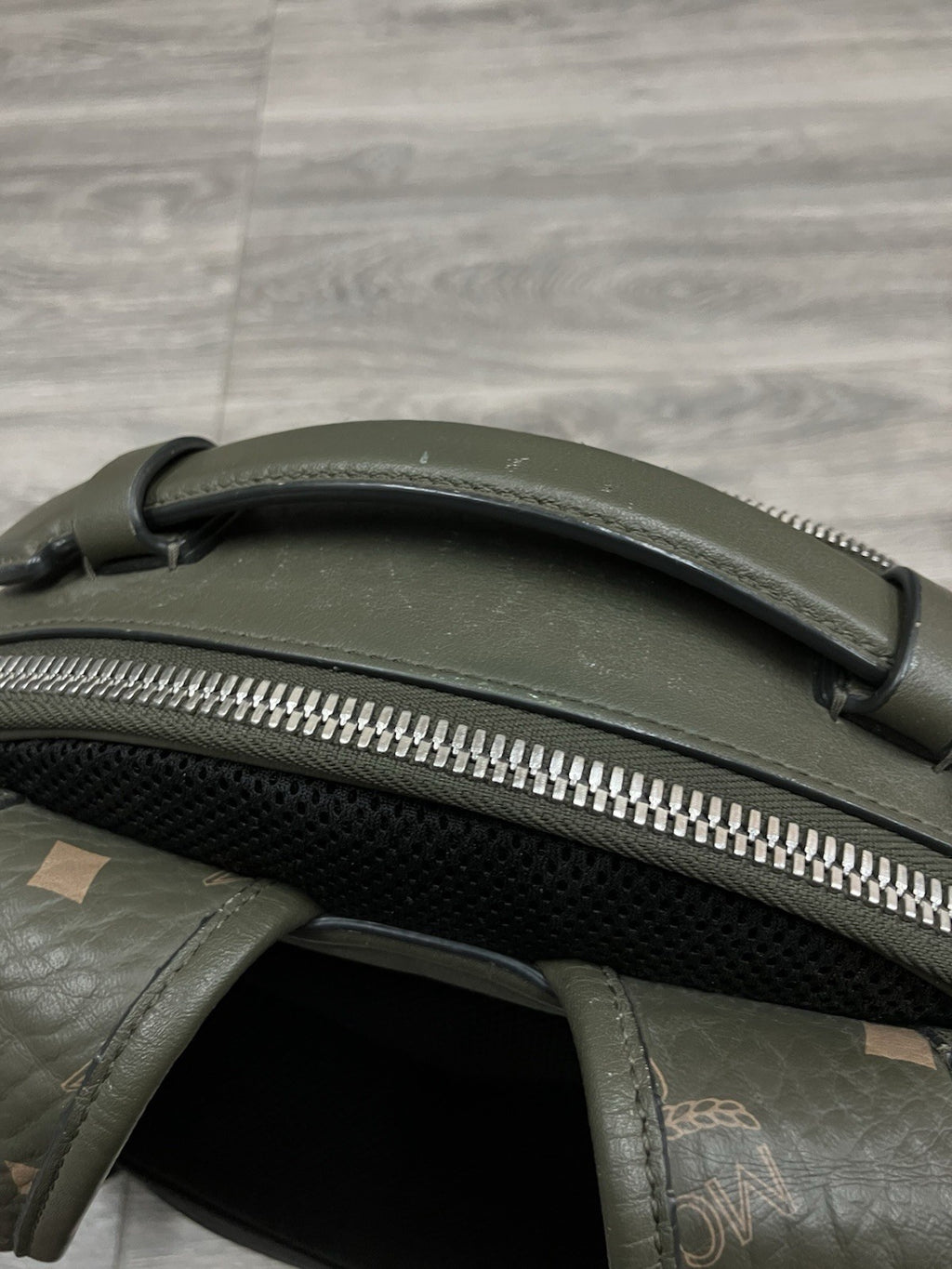 MCM Visetos Backpack ' Khaki / Sea Turtle ' | GOOD CONDITION!