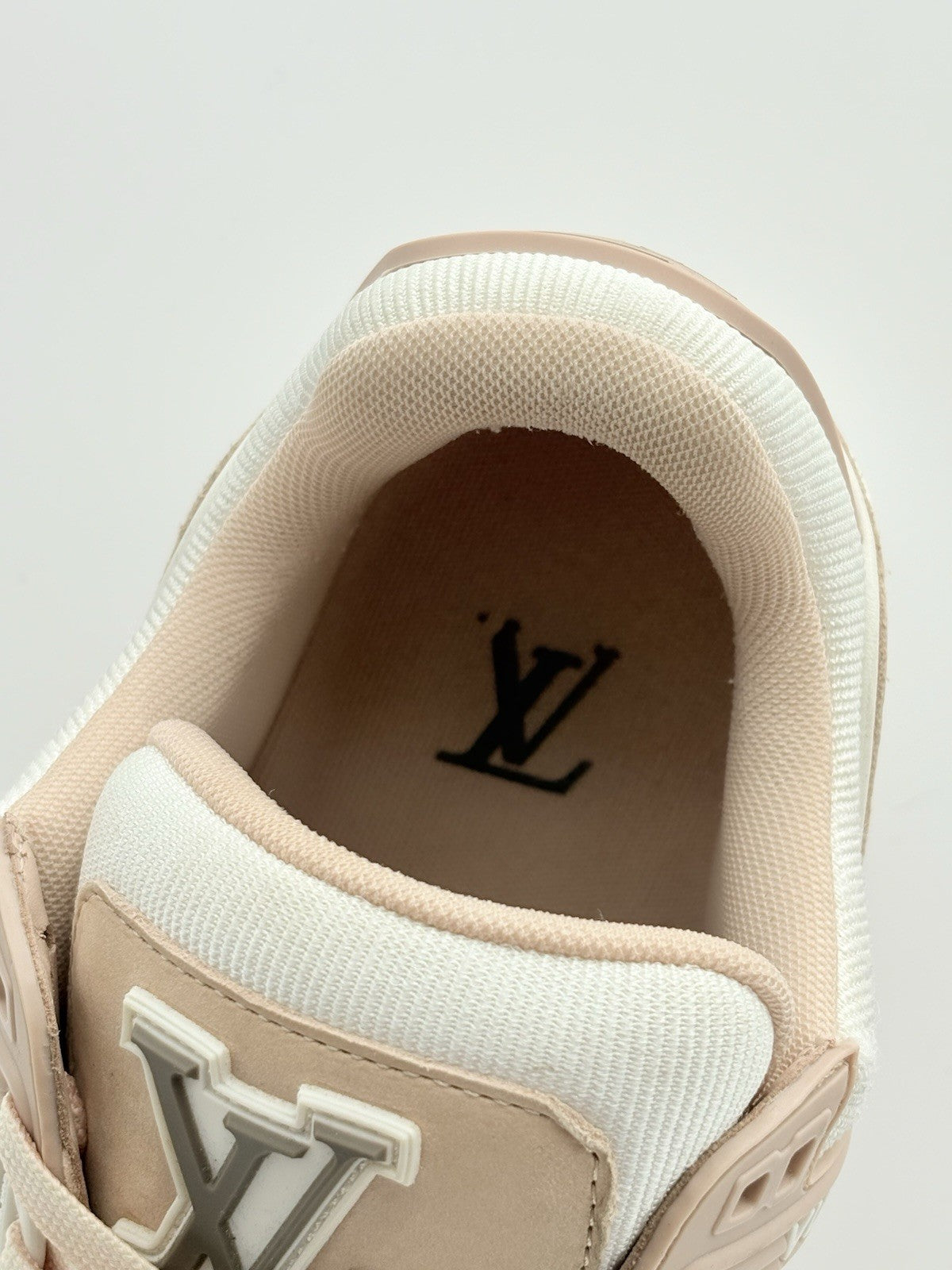 Size 38 (5 US) - Louis Vuitton Trainer ' Pink ' | GREAT CONDITION!