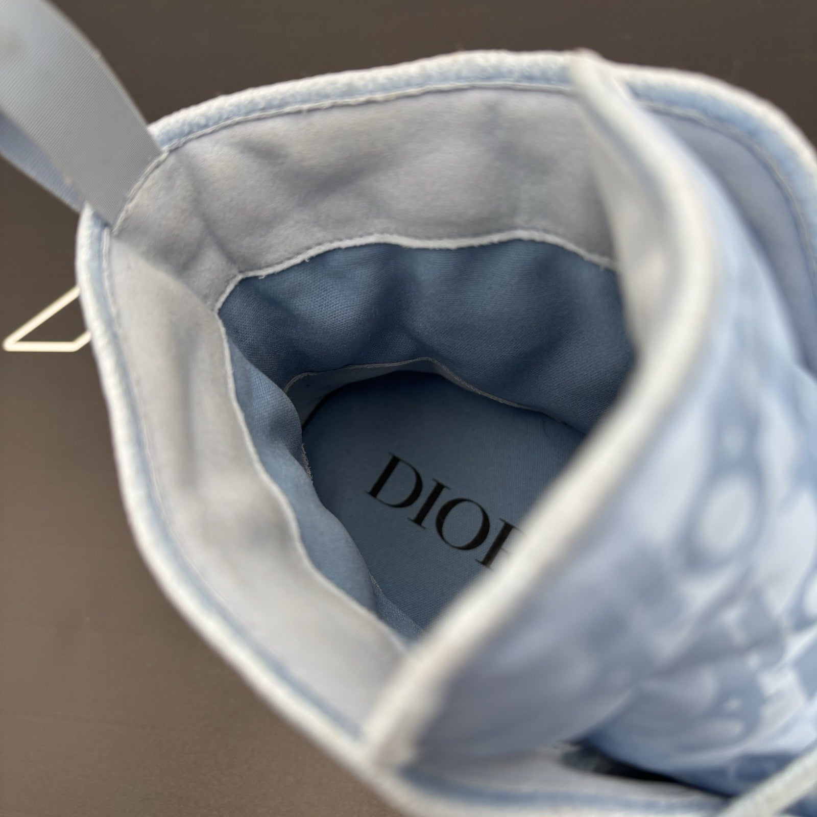Size 43 (10 US) Dior B23 High Oblique Mirage Quilted  'Light Blue' | GREAT COND!