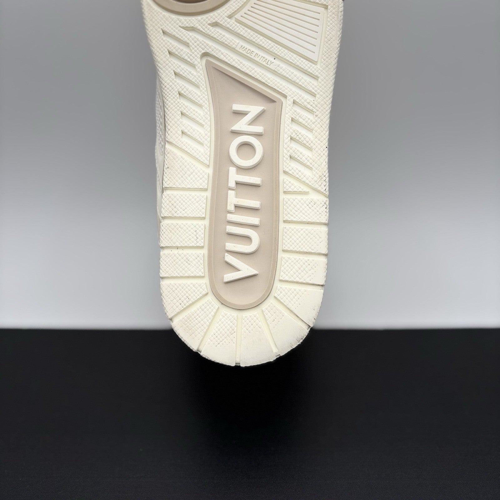 Size 7 LV (8-8.5 US) - Louis Vuitton Skate ' Beige White ' | GREAT COND!